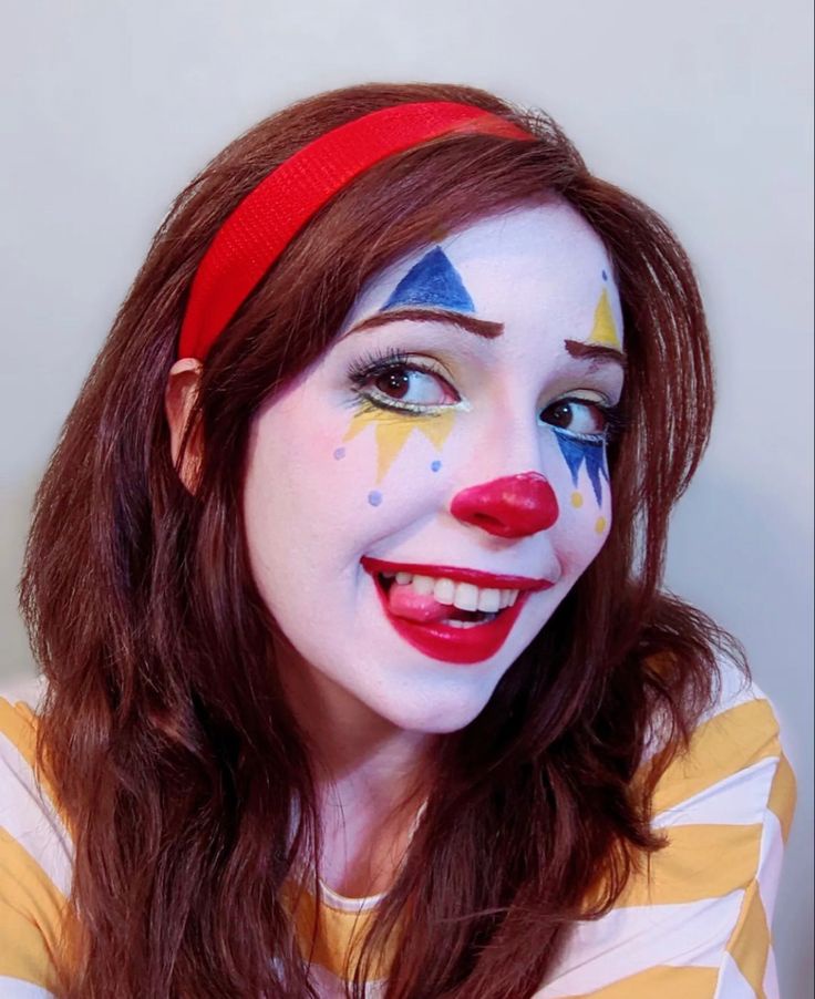 Let the Clowns Take Center Stage