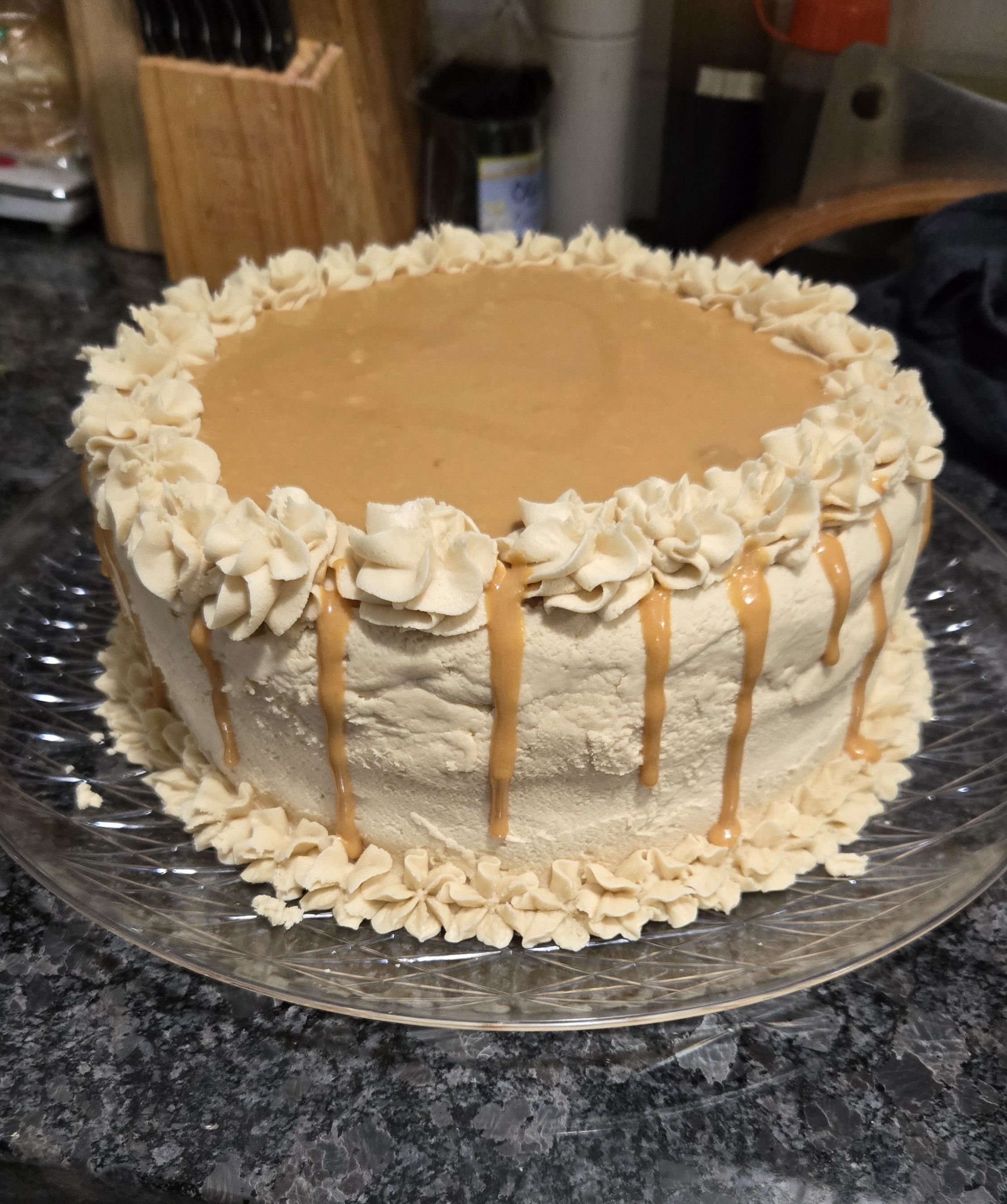 Indulge in This Delicious Dulce de Leche Cake Recipe