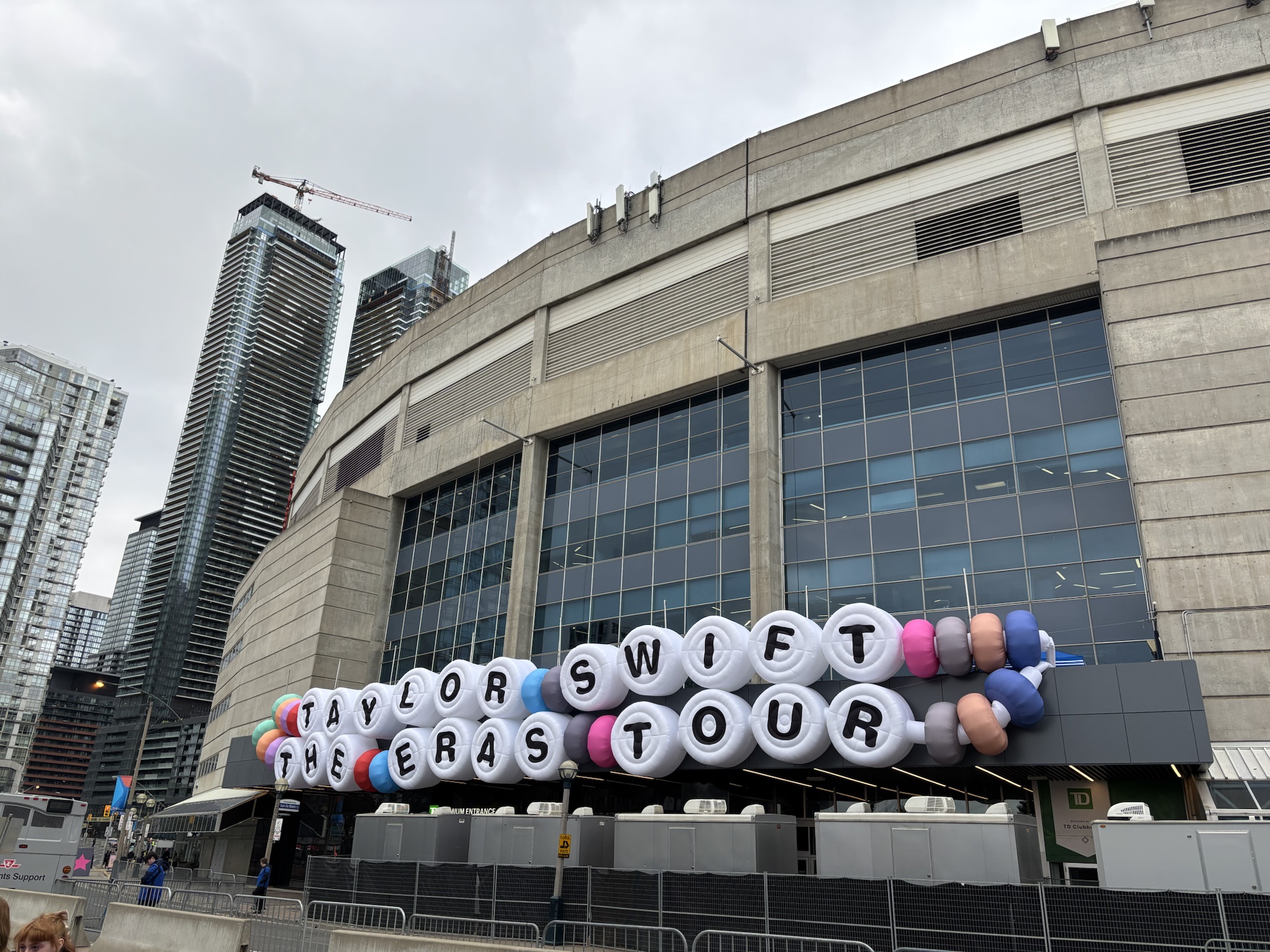 Toronto's Swift Fever: The City Caught in a Taylor Storm
