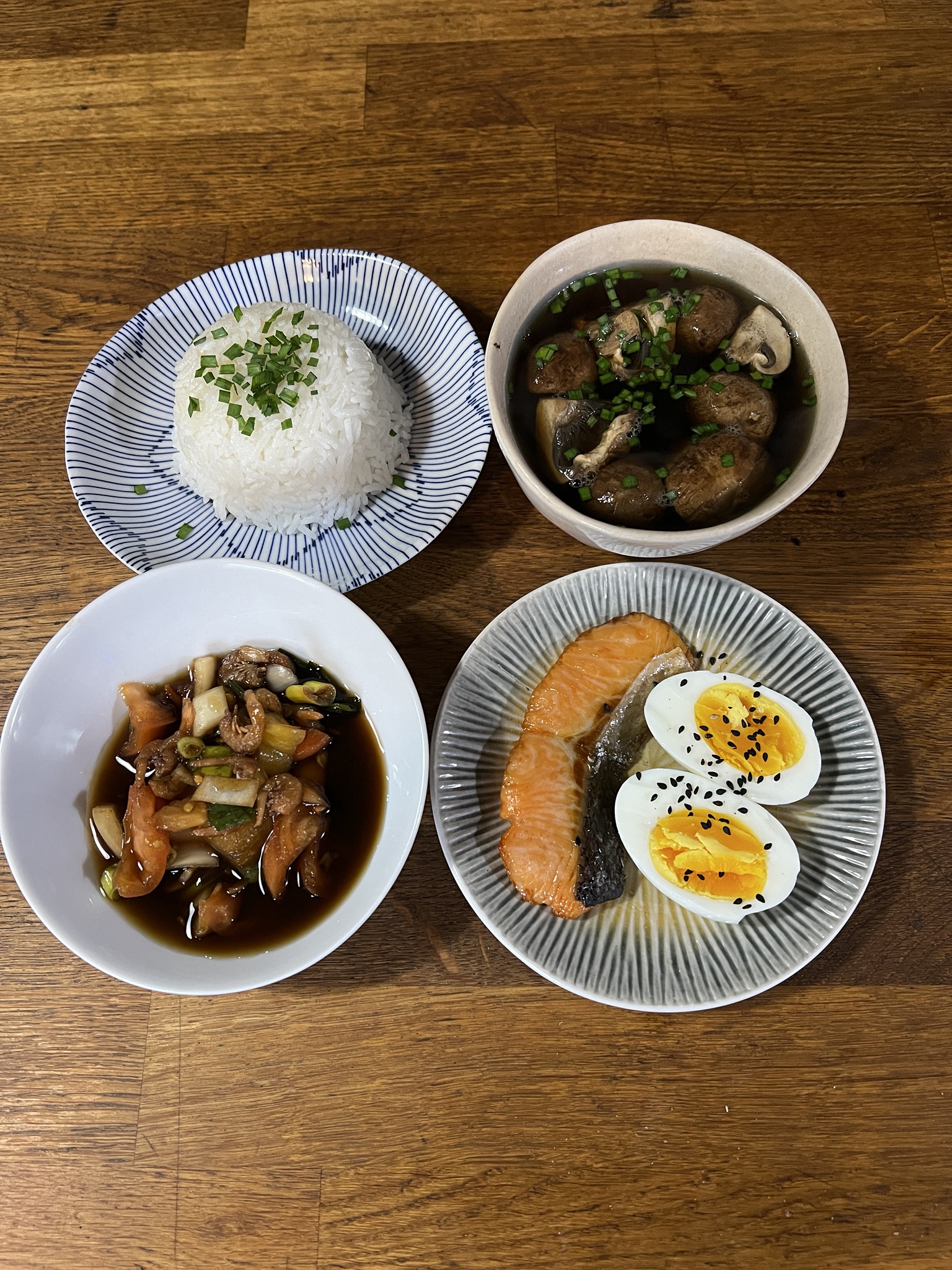 A breakfast with a touch of Japanese flair