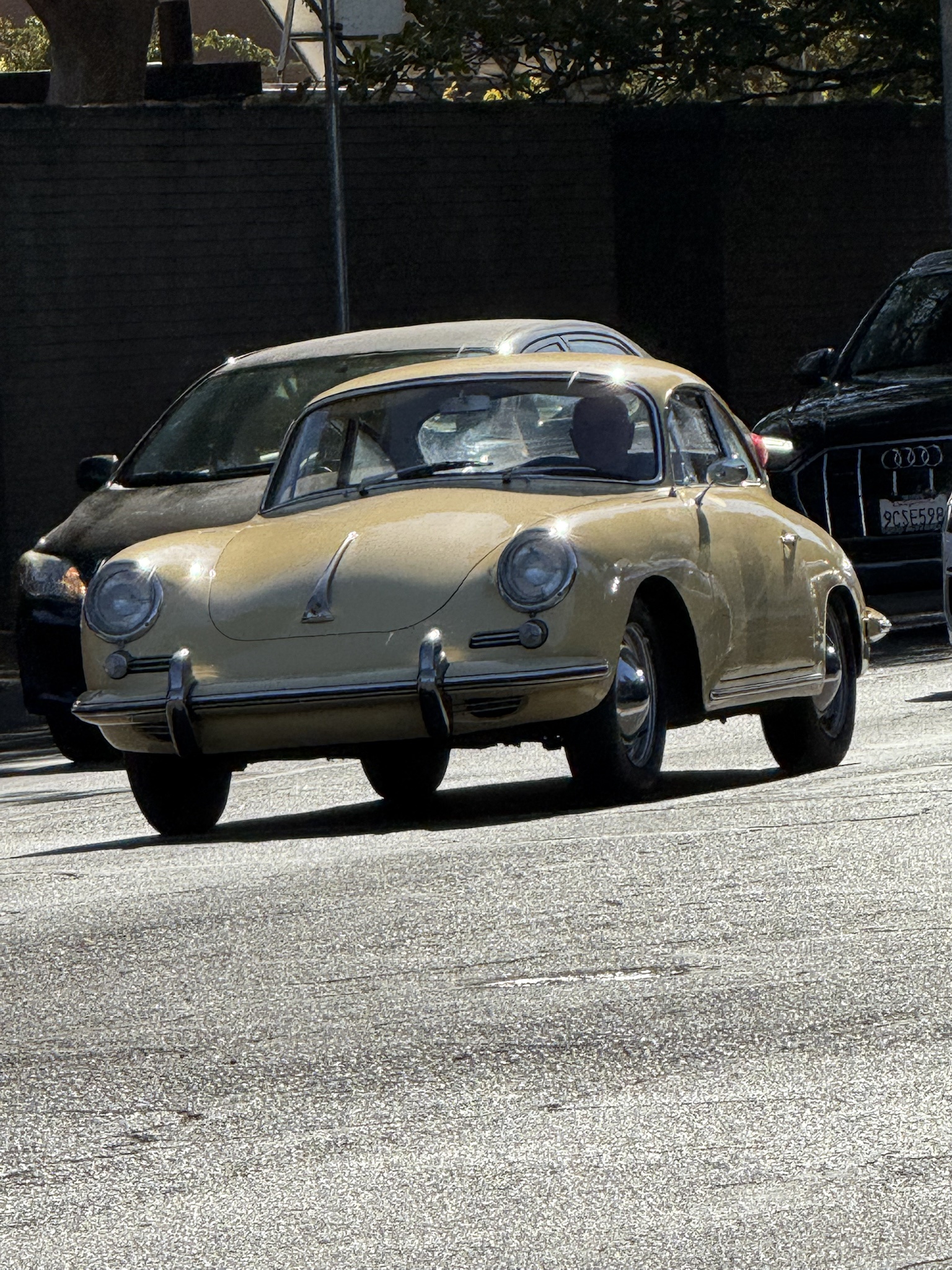 Classic Elegance: A Porsche 356 Spotted in Mountain View, CA