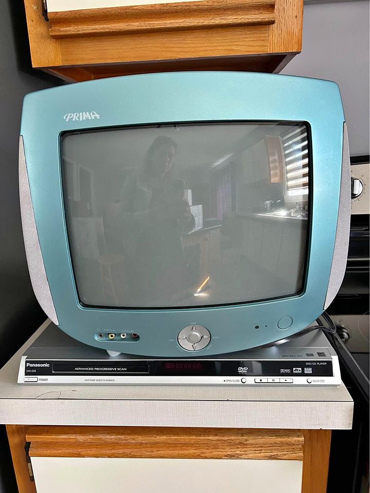 Throwback to the Classic Prima 13" CRT TV from February 2001