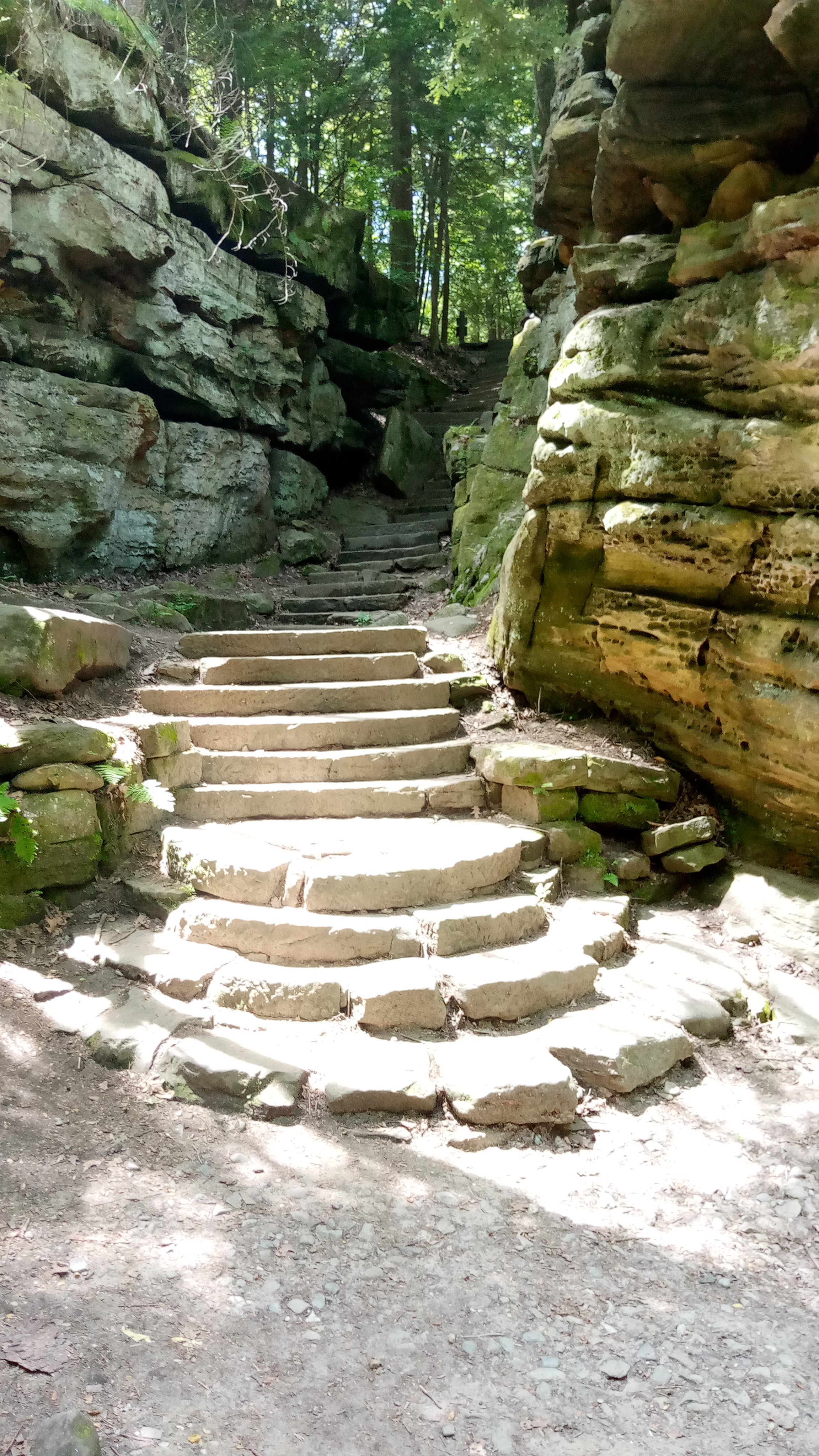 Exploring the Stairway Through the Ledges