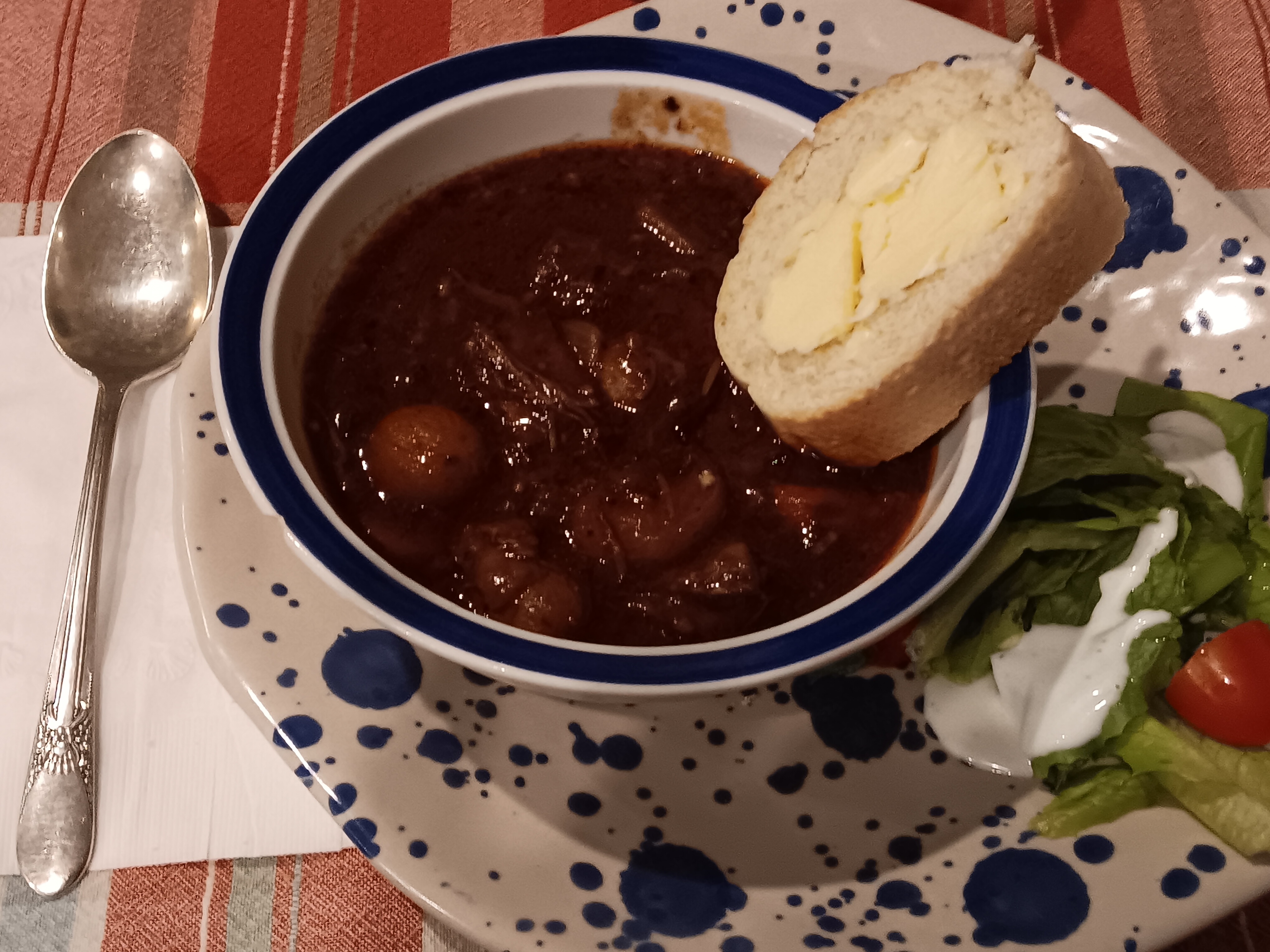 A Cozy Feast for a Cold Winter's Night: Boeuf Bourguignon Recipe