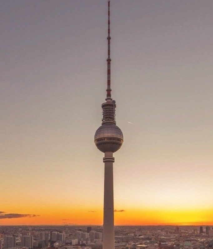 Exploring the Vibrant Streets of Berlin