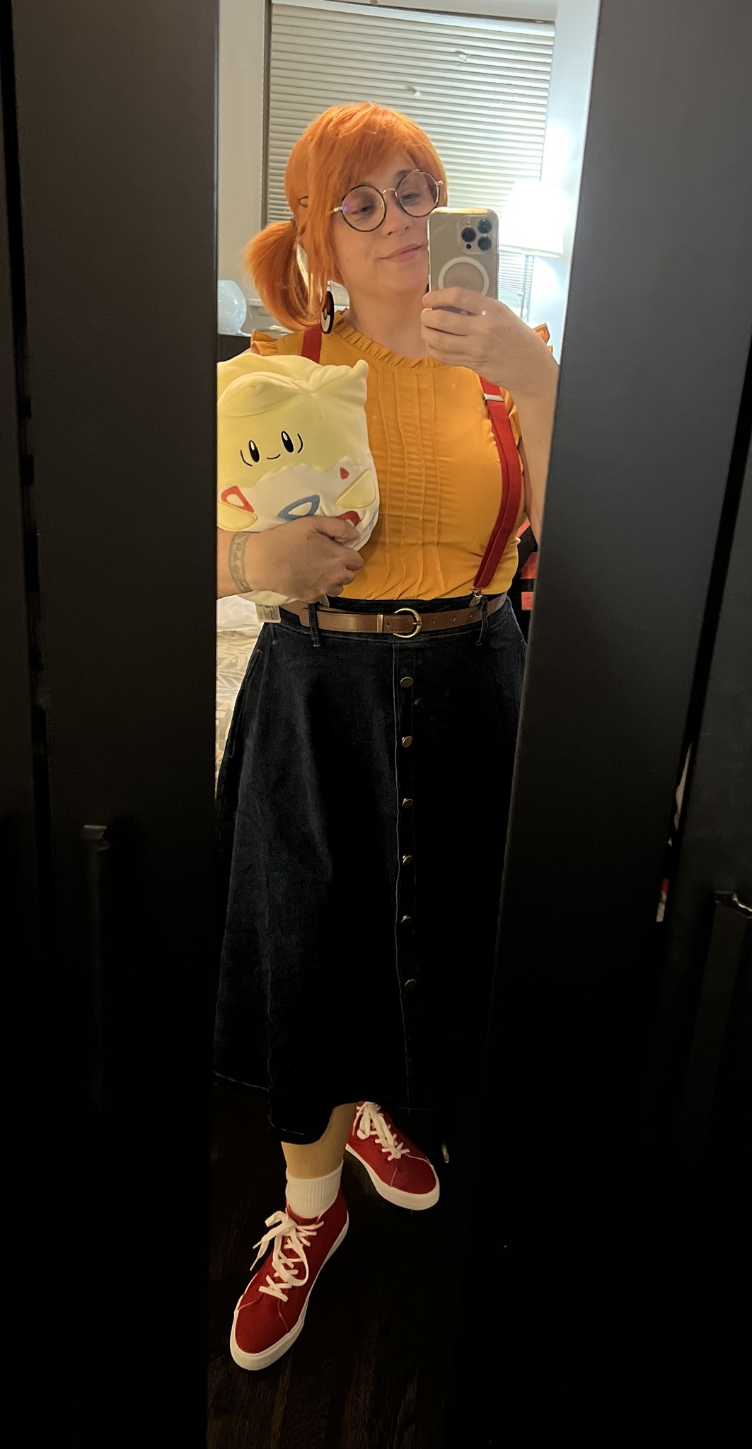 Just in time for tomorrow, my complete costume has finally arrived!