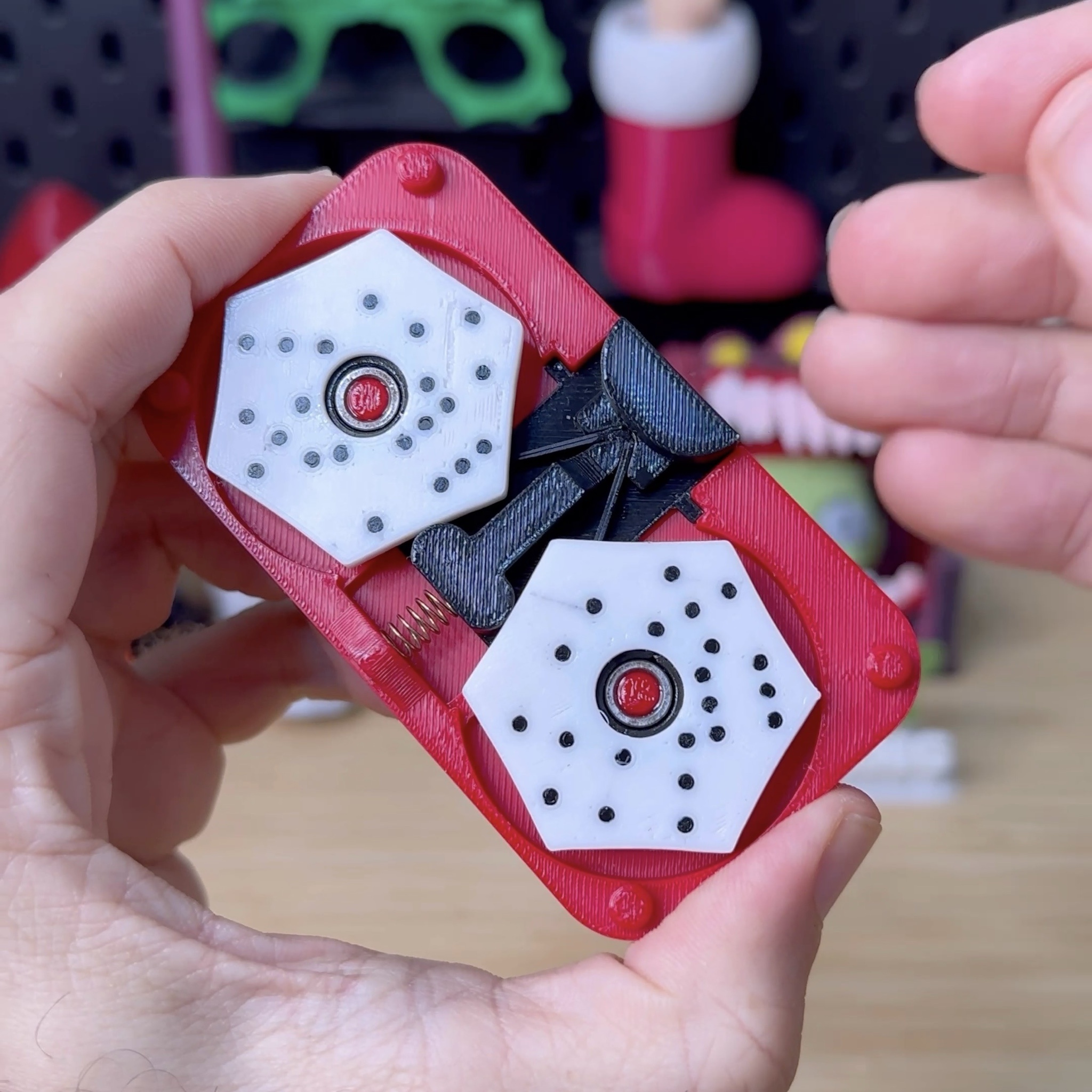 Introducing the Ingenious 3D Printed Mechanical Double Dice