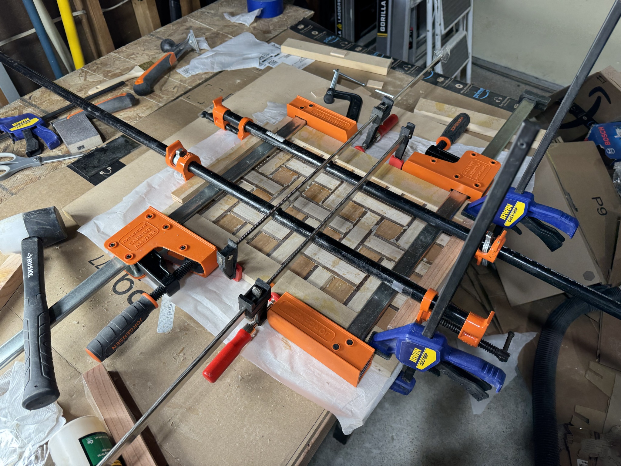 The Art of Glueing a Cutting Board Together