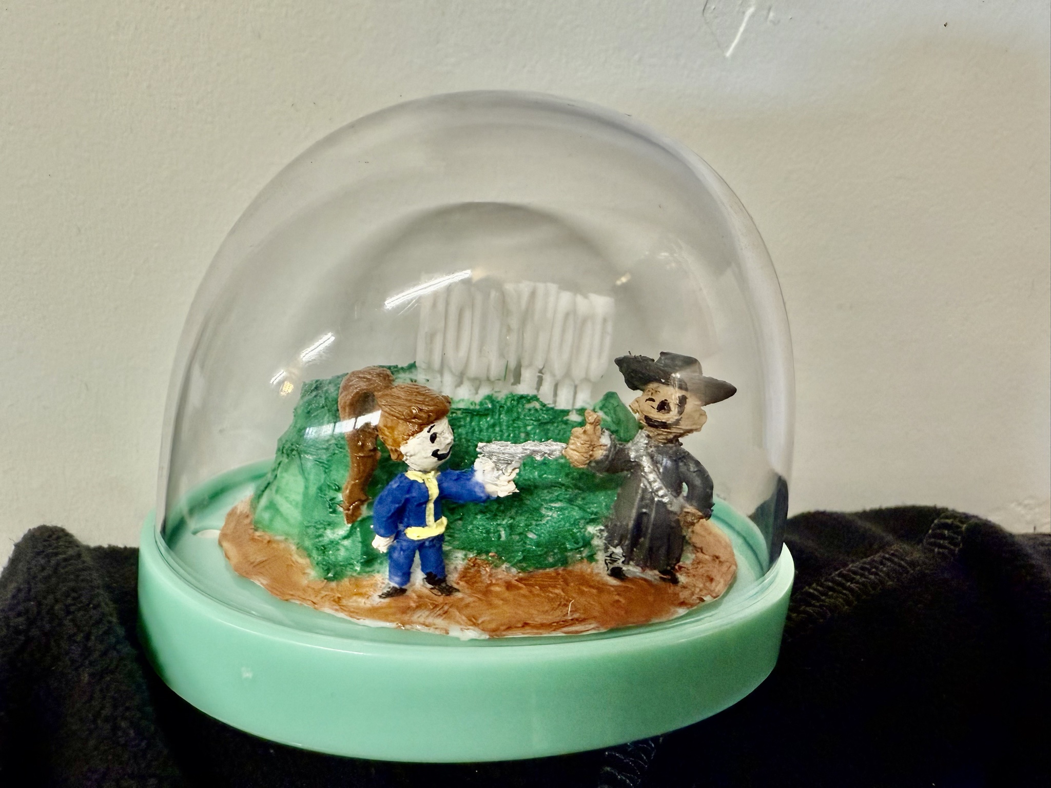 A Fallout-Inspired Snow Globe That Captures the Magic