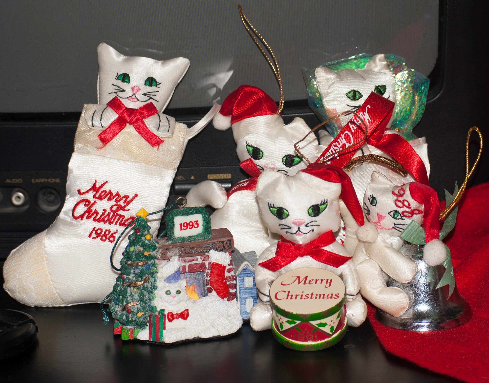 Ornaments Fit for a Fancy Feast