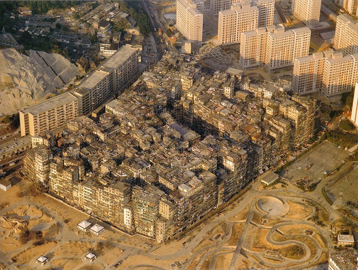 Kowloon's Walled City: A one-of-a-kind place on Earth!