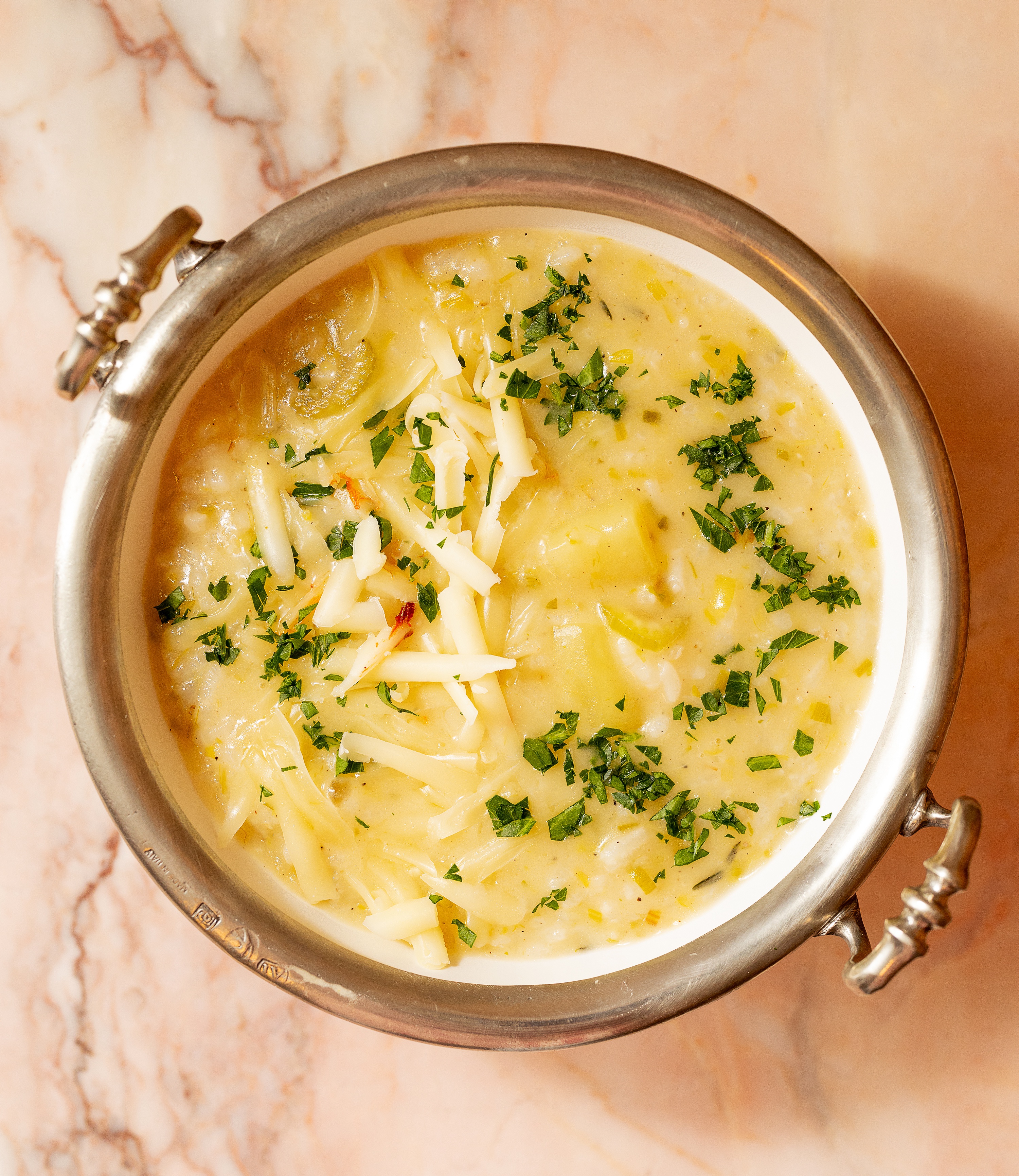 Delicious Cheddar Rice Soup with Leeks Recipe!