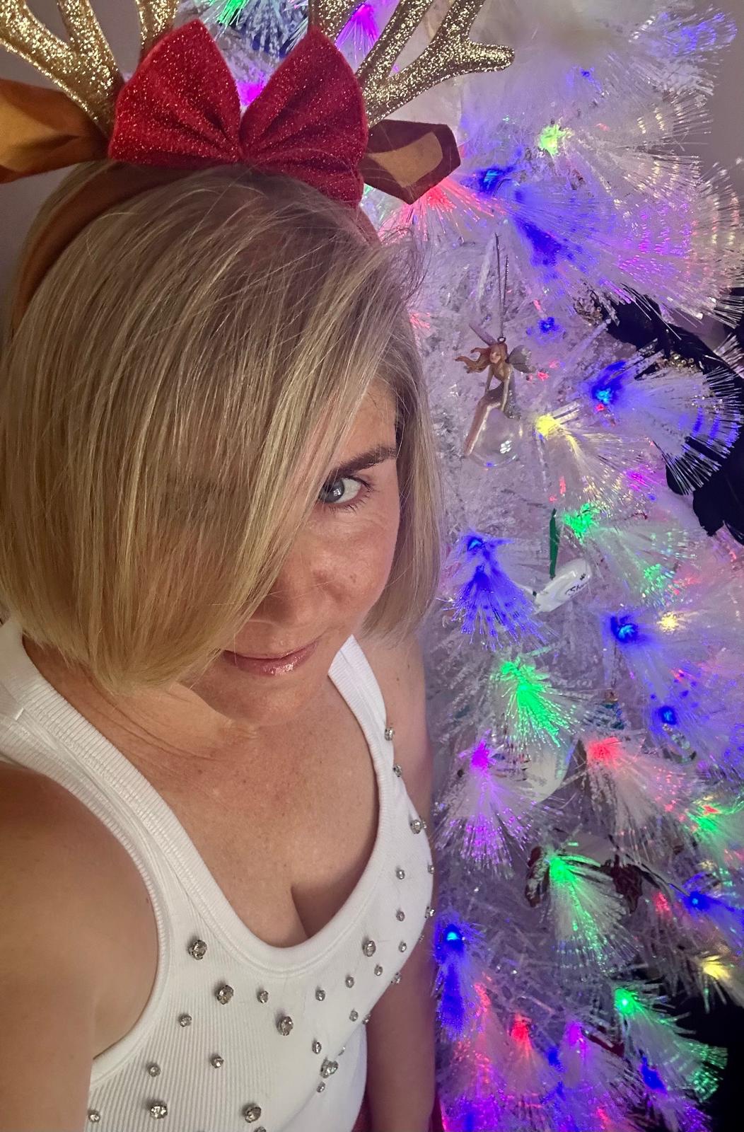 Sending warm Christmas wishes to the Imgur family from Australia!