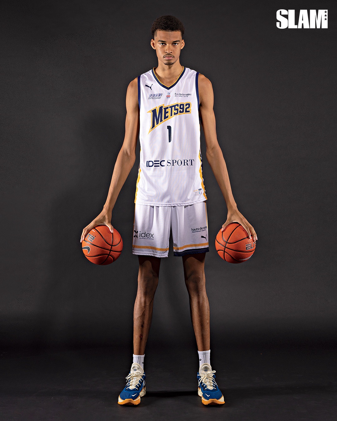 Imagine the Chaos if His Shorts Were Fingertip Length!