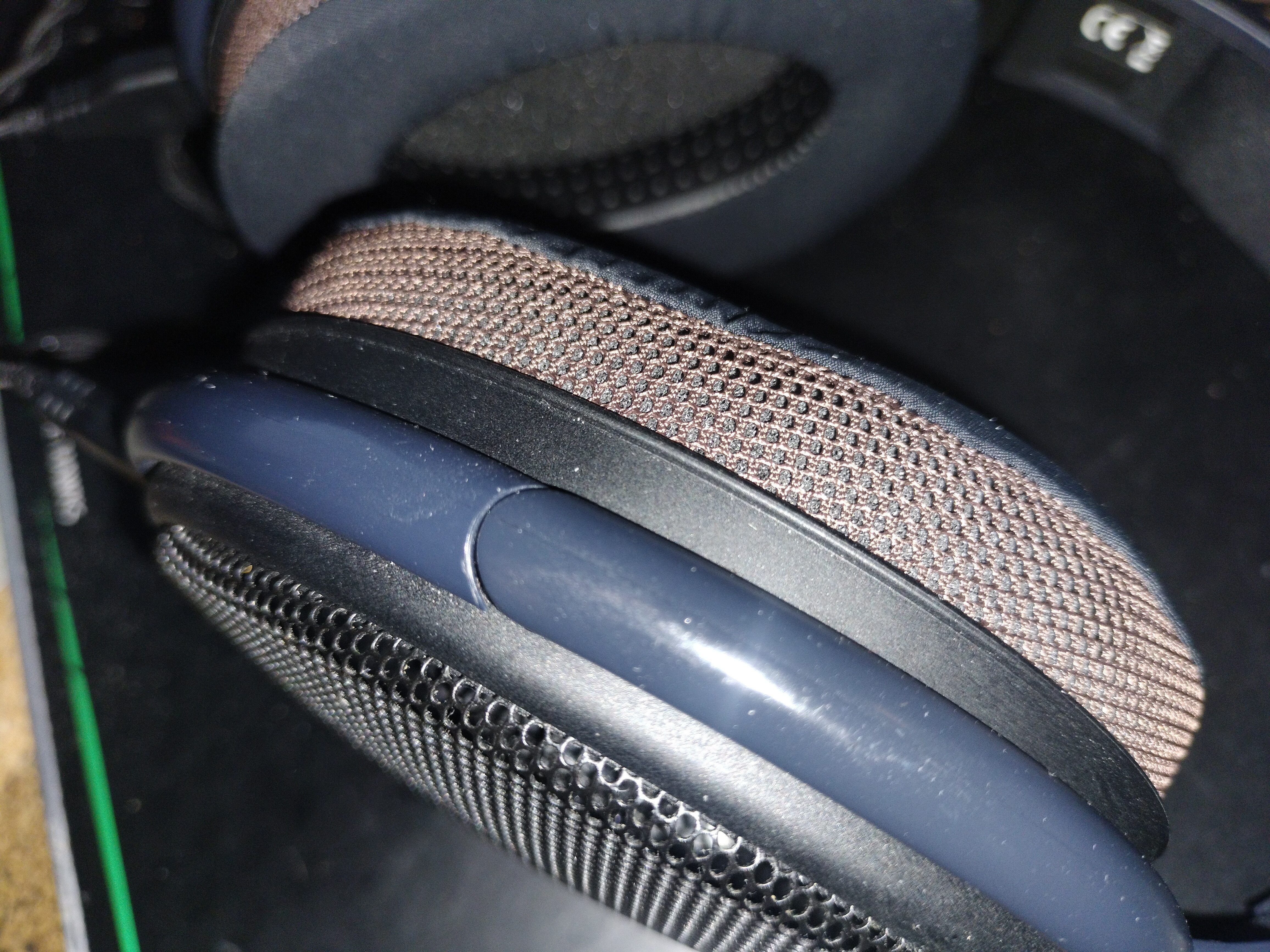 Upgrading my HD6XX with some fresh new pads!