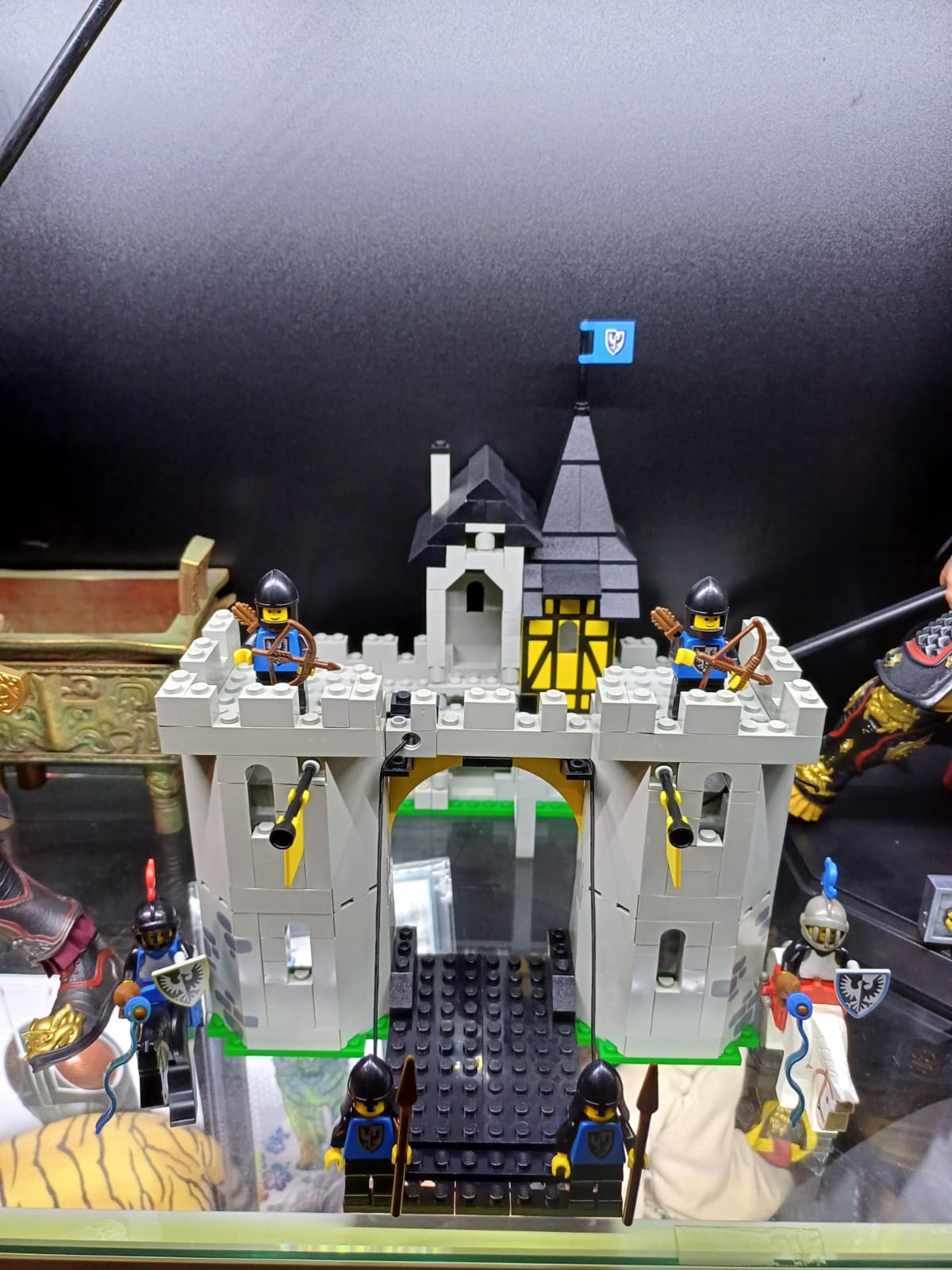 A Blast from the Past: My Friend's Vintage Lego Castle from 1992