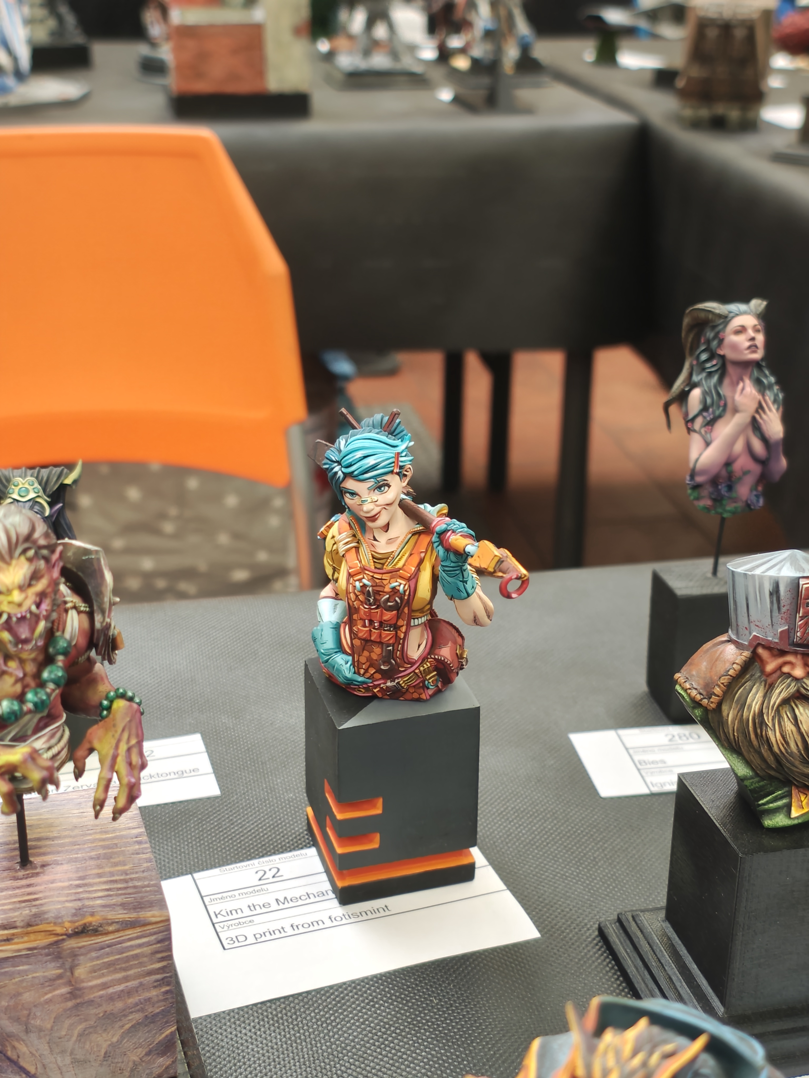 The Thrilling First Round of the Crystal Contest