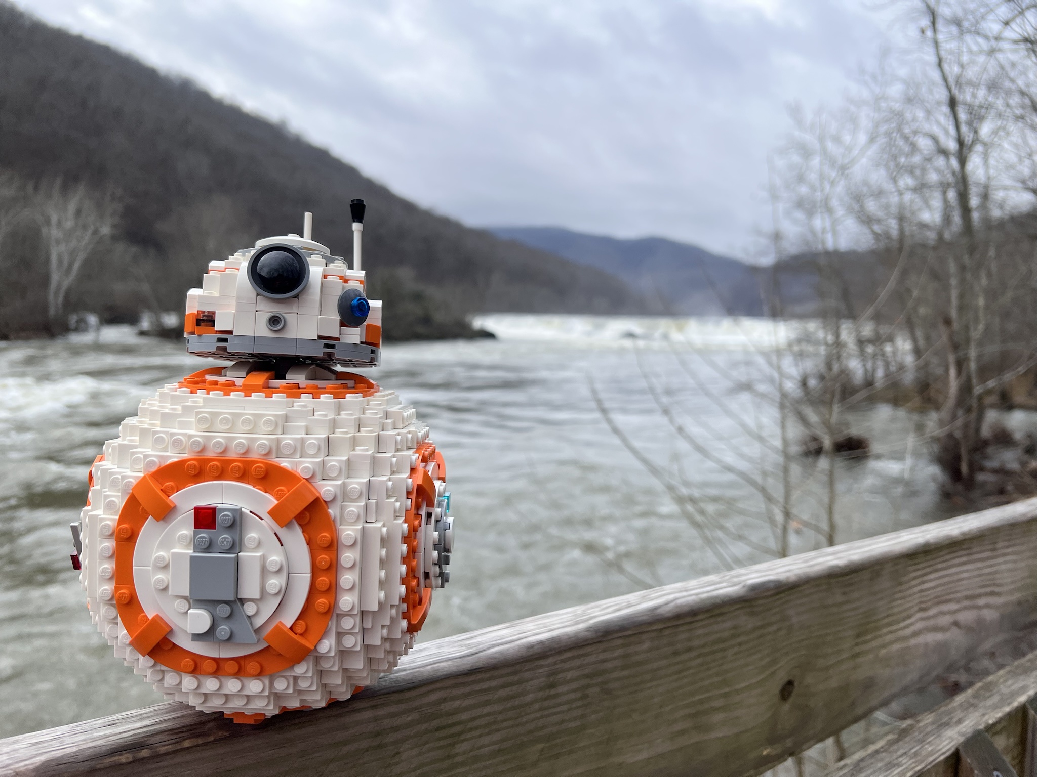 BB8 Perfectly Balancing on a Railing