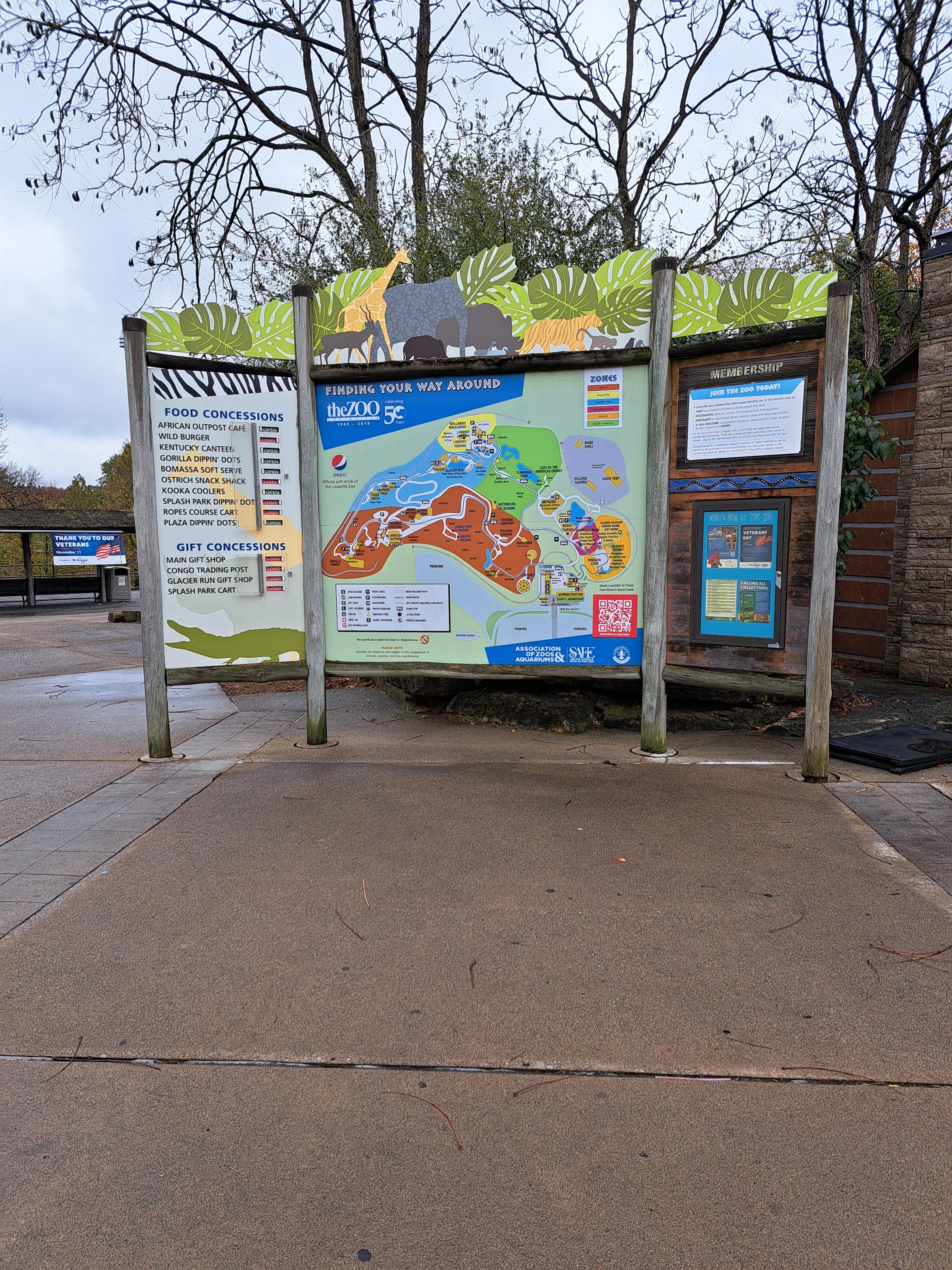Rainy days at the Louisville Zoo can't dampen my spirits!
