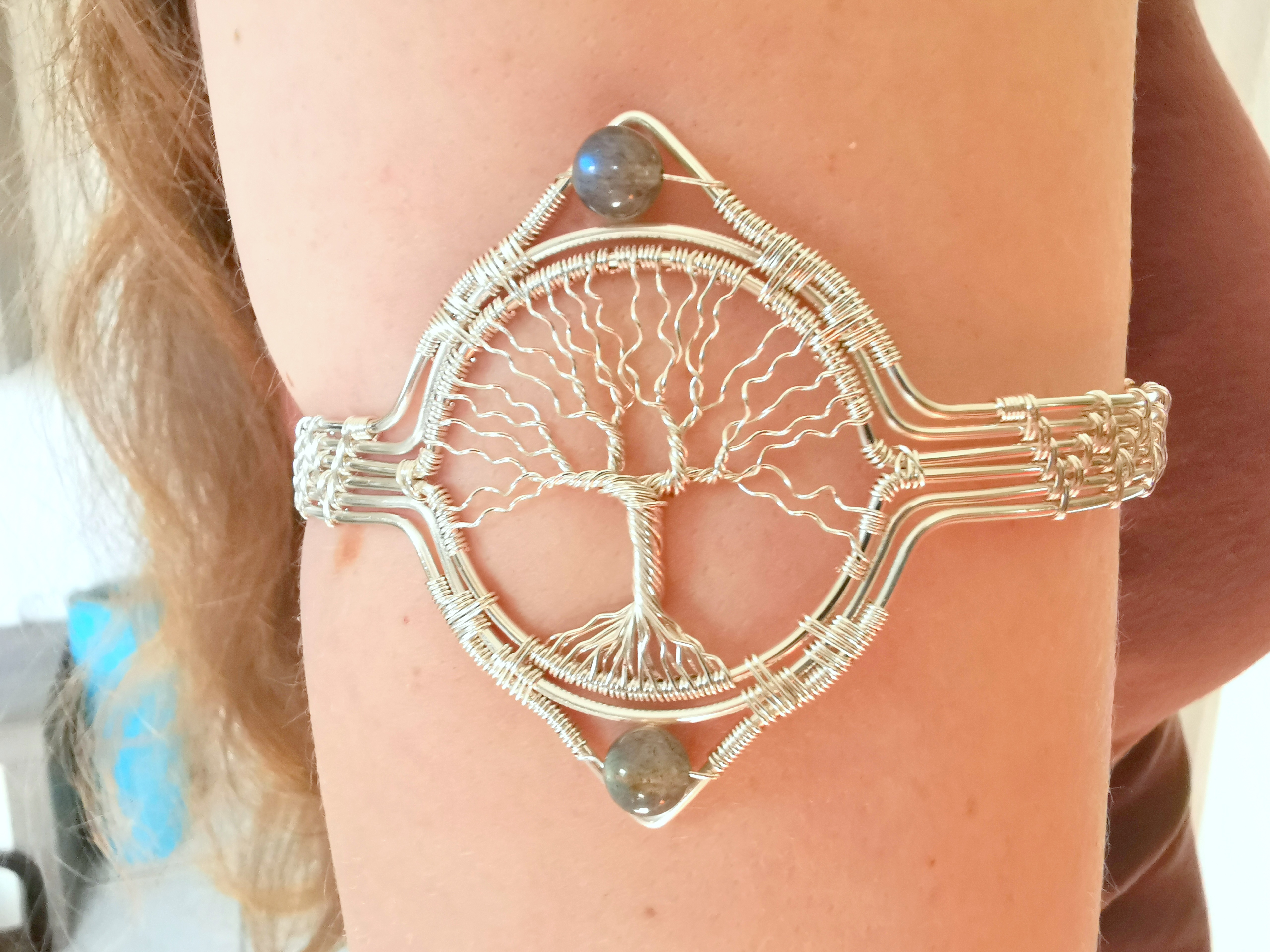 Crafting Creativity: My DIY Armband with Wire and Labradorite Beads