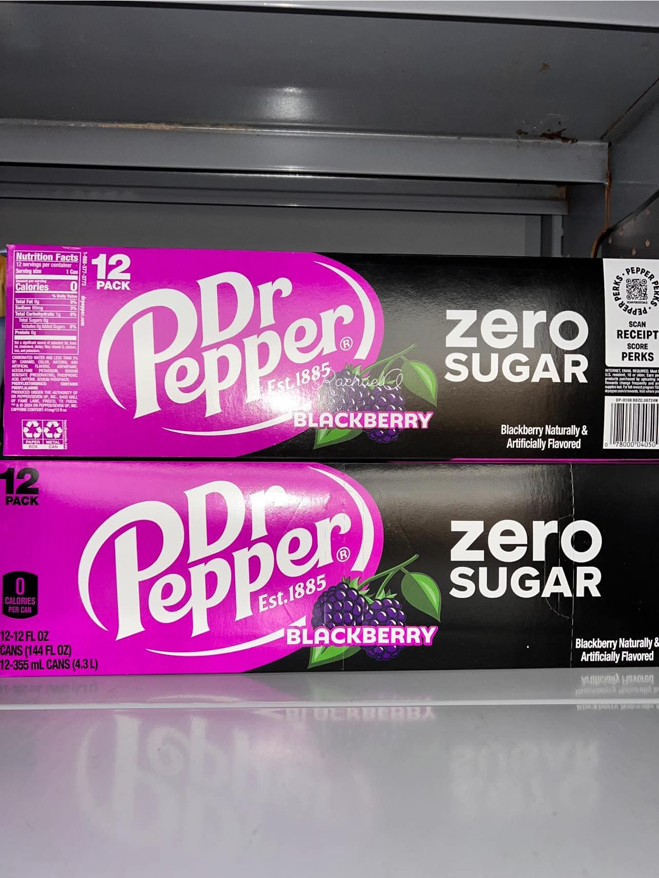 Zero-sugar Dr Pepper BlackBerry is surprisingly delicious!