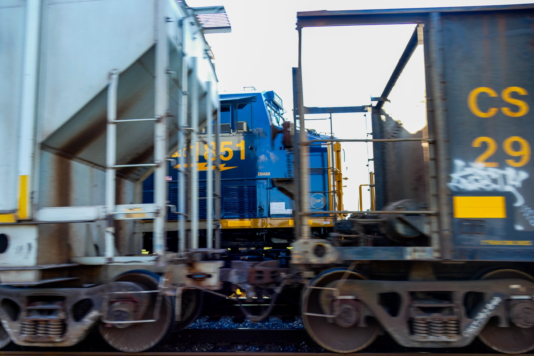 CSX 1851: A Classic in Motion