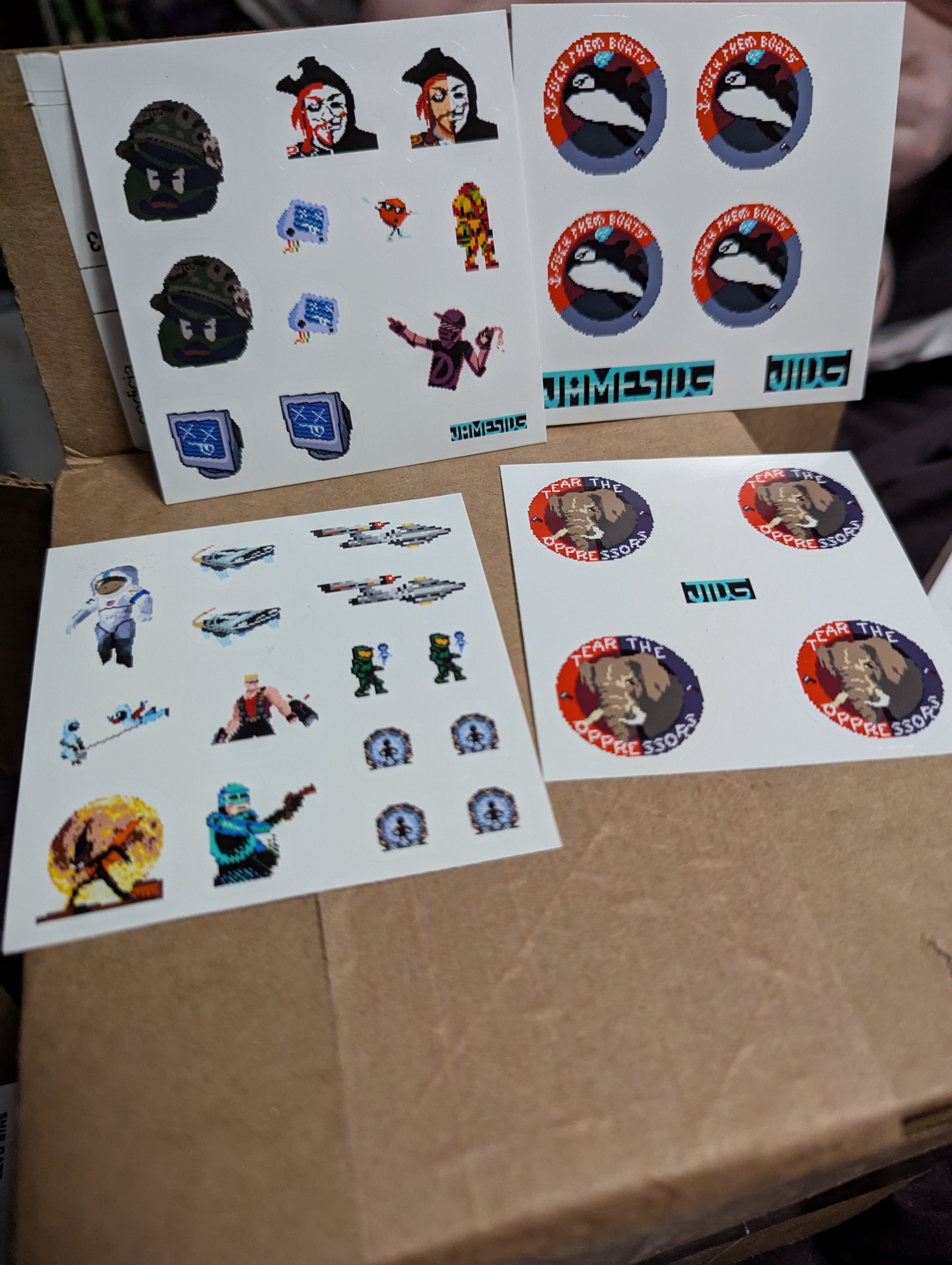 Wow, these stickers are incredibly tiny!