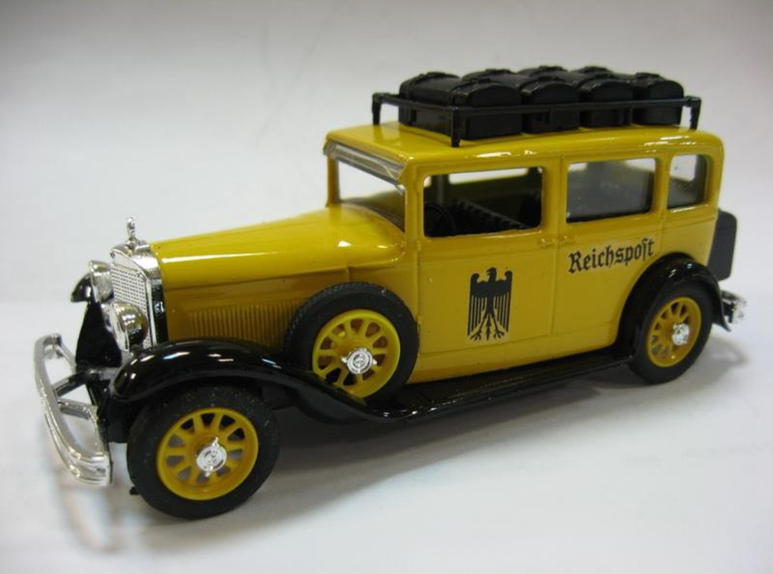 Classic Elegance: The 1929 Mercedes Benz by Eligor in 1/43 Scale