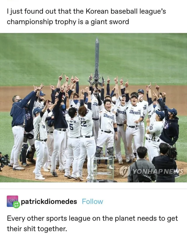 The Championship Trophy of the Korean Baseball League: A Symbol of Victory