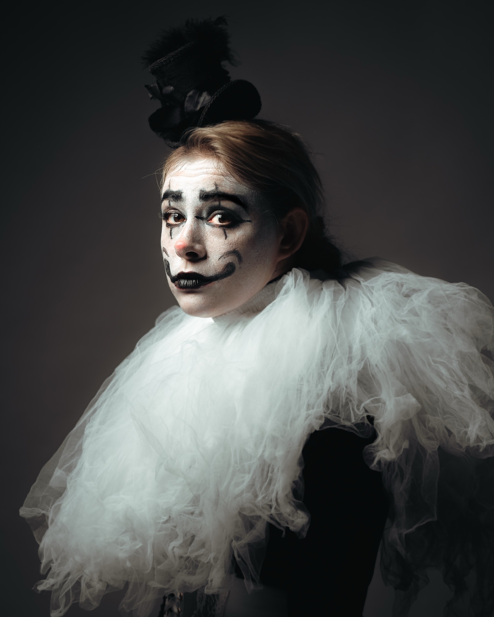 Will you be my mime and share this moment with me?