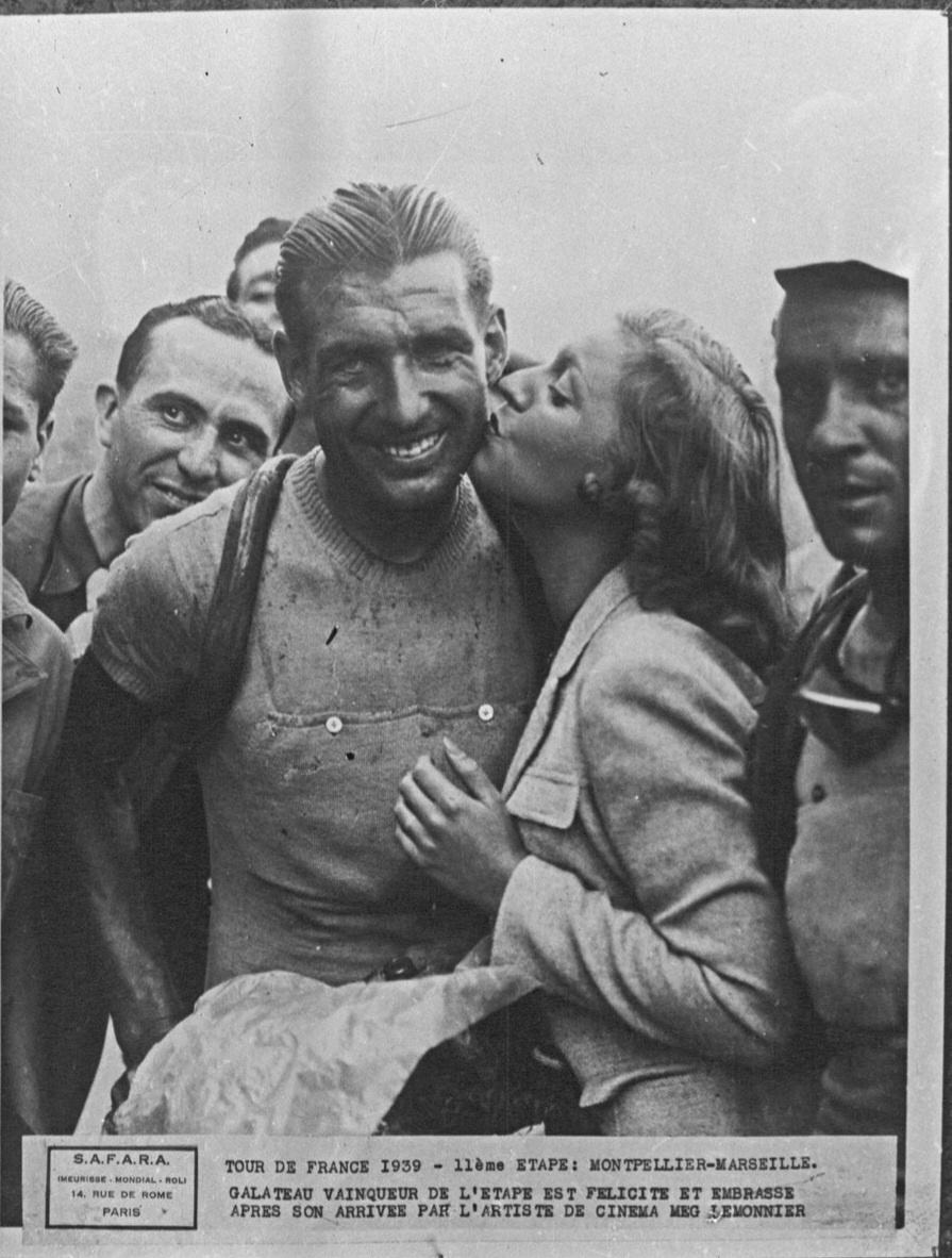 A Glimpse into the 1939 Tour de France