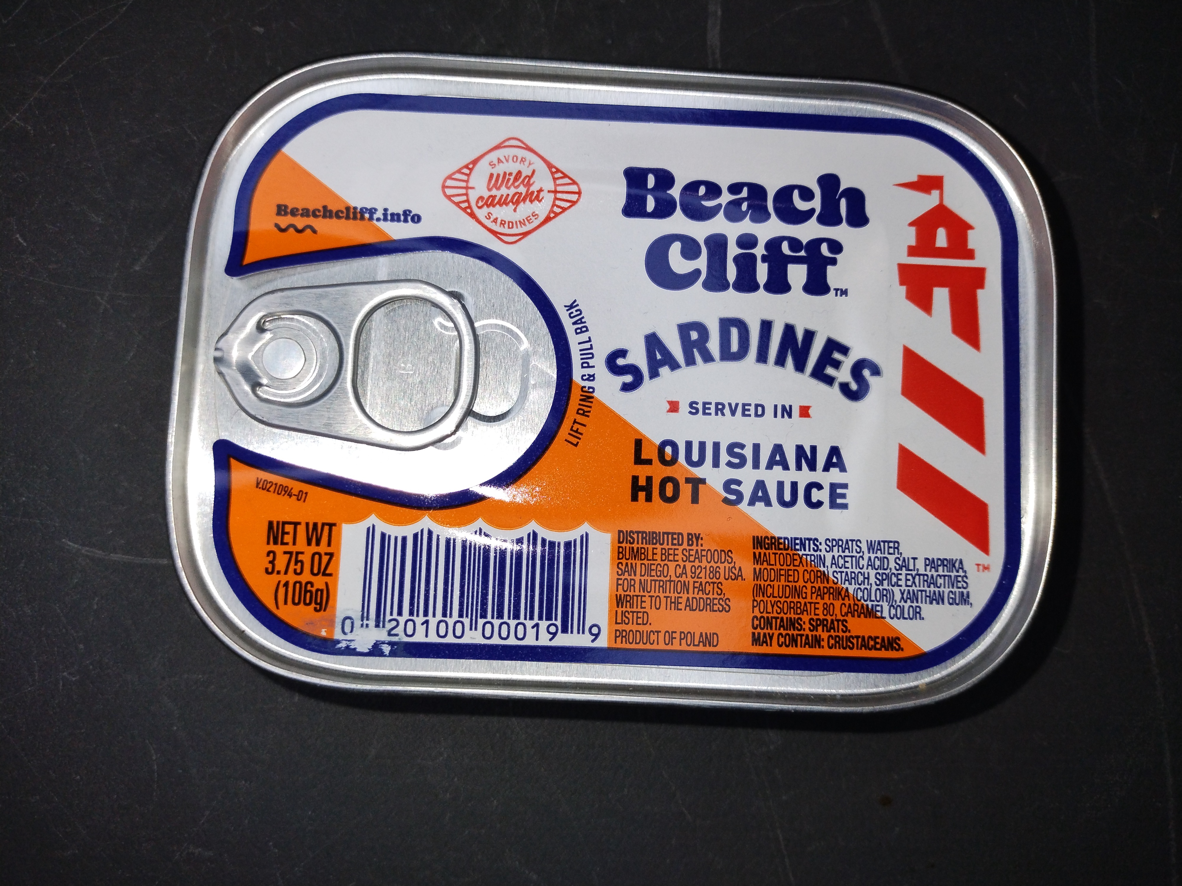 Sardine Review: Beach Cliff Sardines with a Kick of Louisiana Hot Sauce