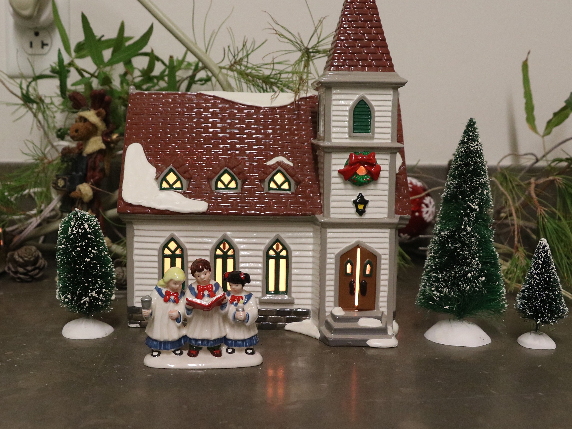 Festive Vibes: It's All About the Decorations!