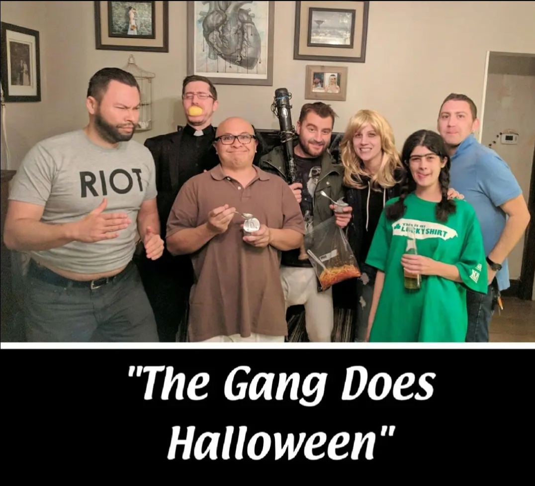 Check Out This Creative IASIP Costume!
