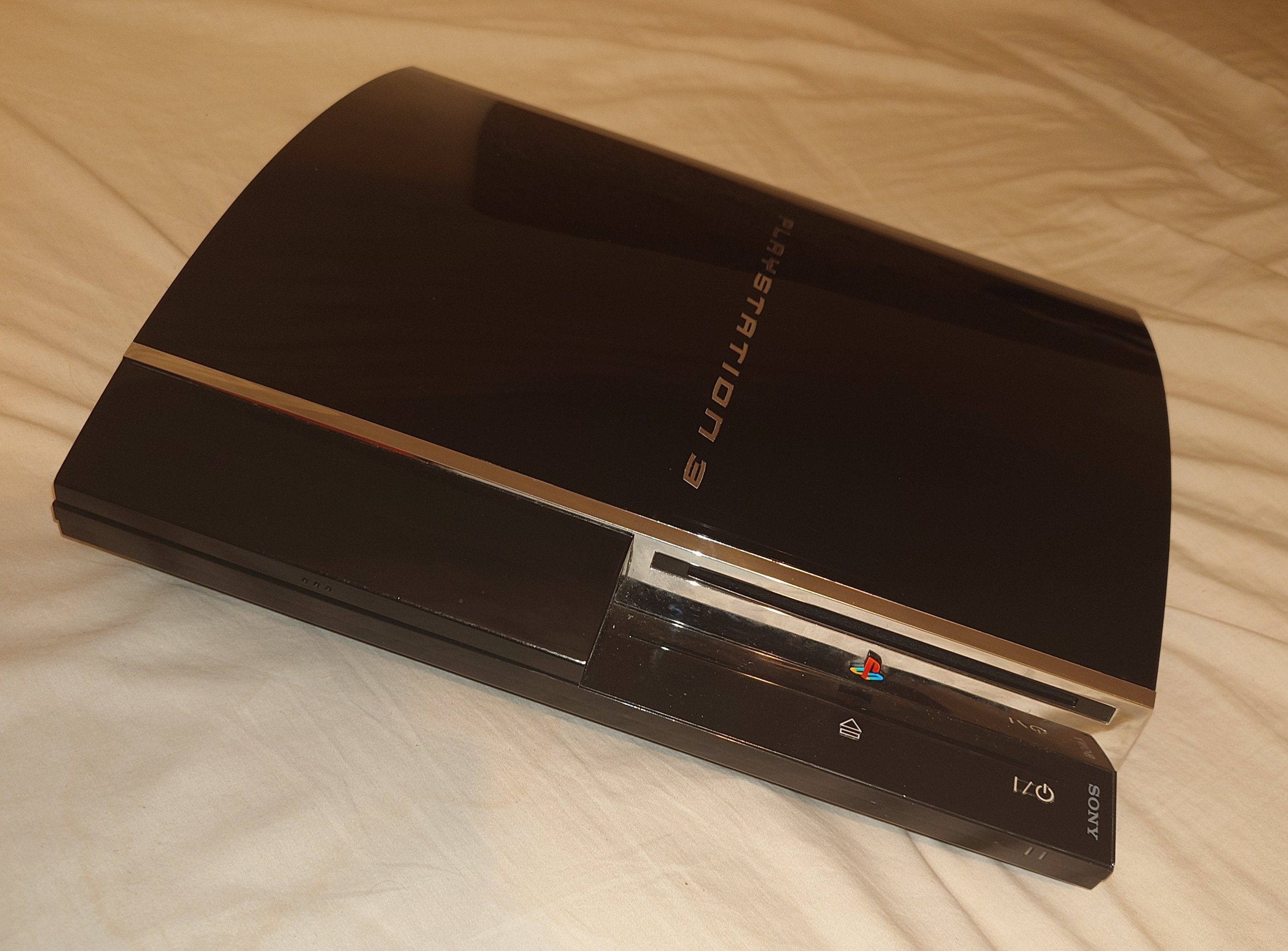 Reviving a PS3: The Ultimate Restoration Guide with SSD, Delid, and More!