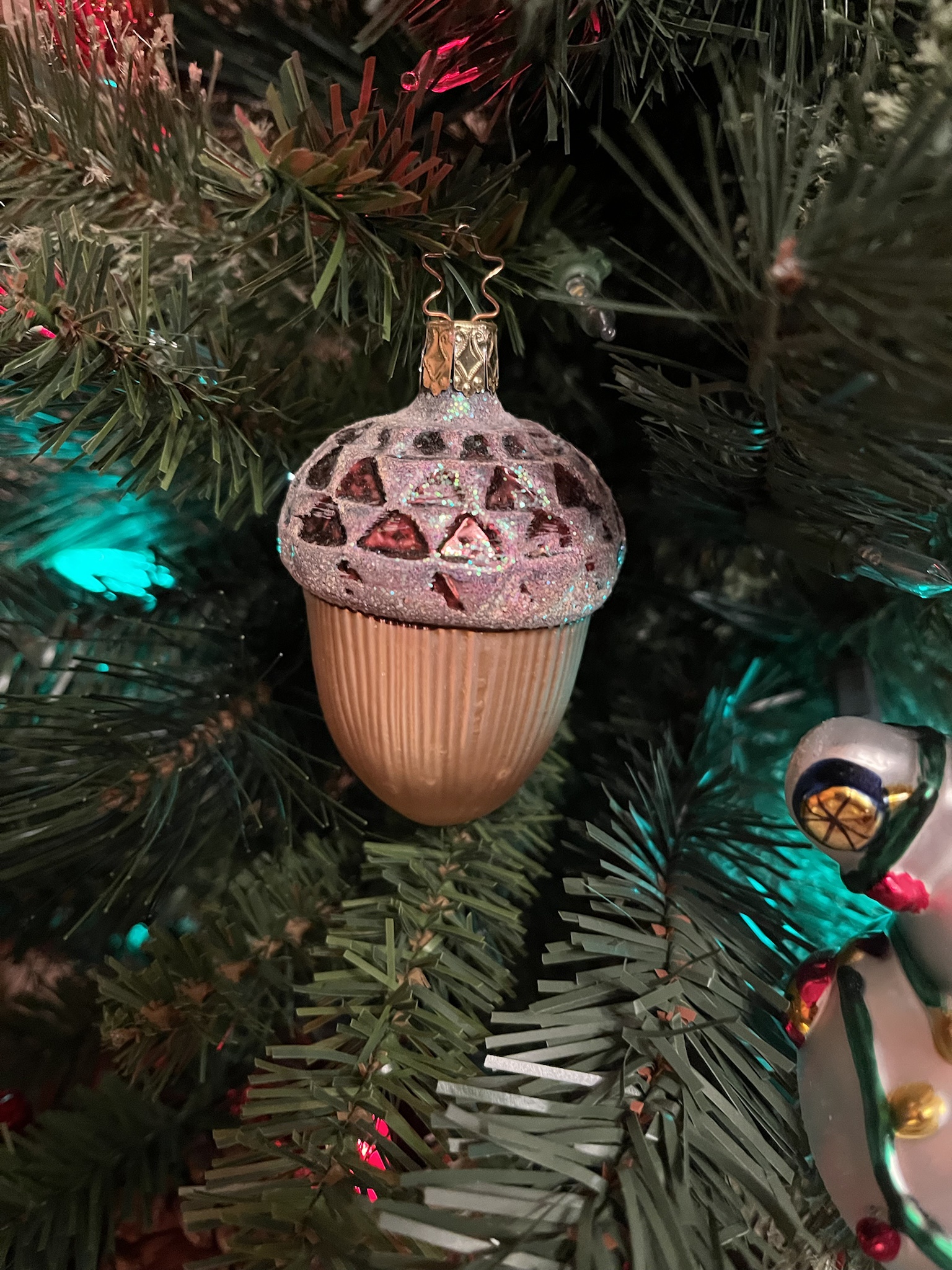 My in-laws are traitors! Let's rally behind Pinecone!