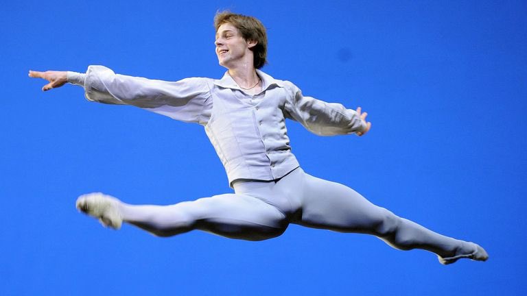 Tragic loss: Renowned Russian ballet dancer Vladimir Shklyarov passes away at 39