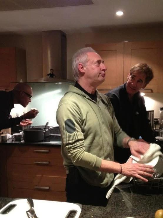 When Sci-Fi Legends Take on Household Chores: A Hilarious Kitchen Showdown
