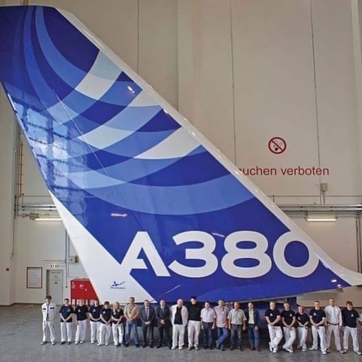 Astonishing Size Comparison: A380 Tail vs. Humans
