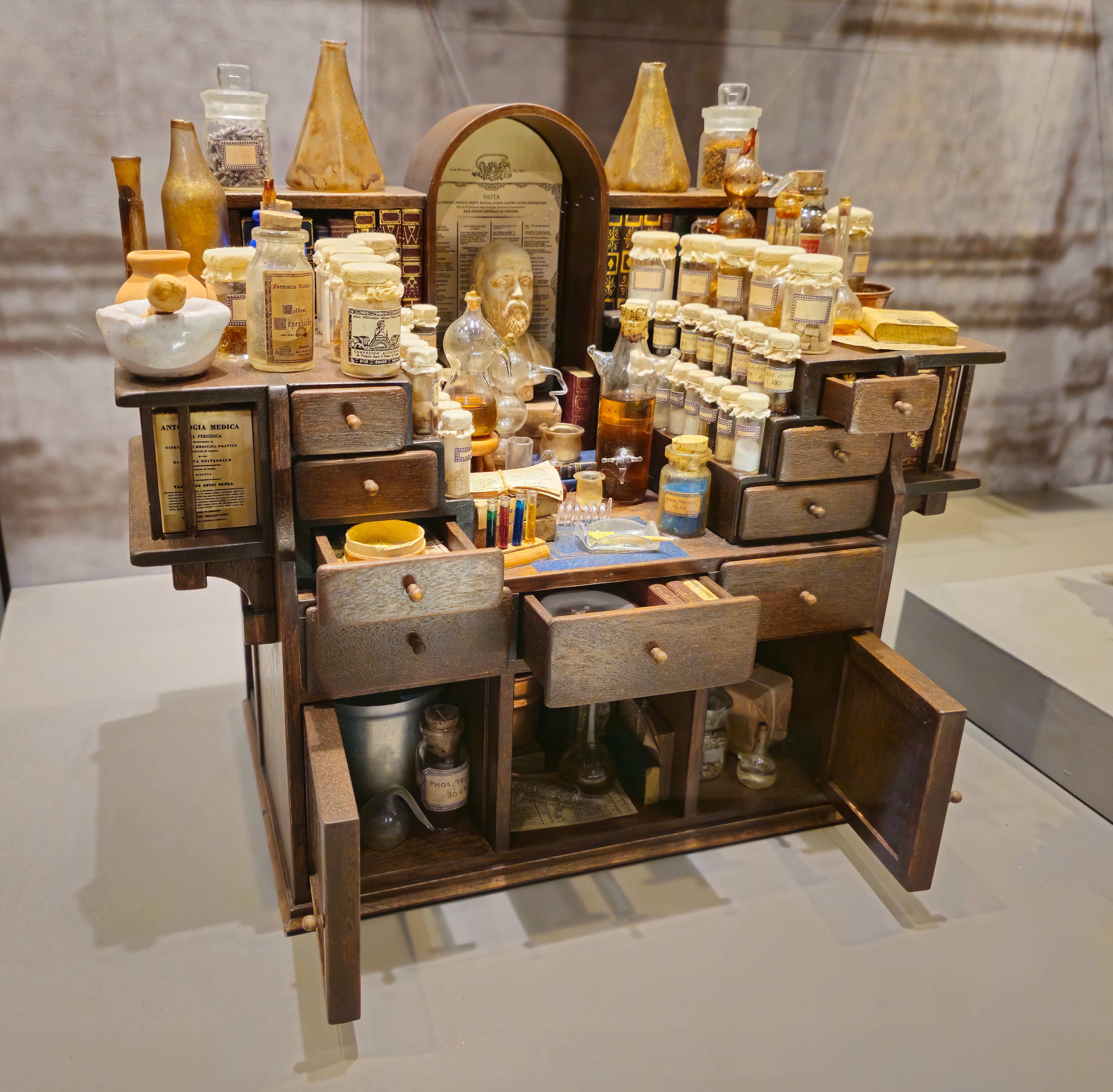 Exploring the Mini Time Machine: A Journey Through Miniatures in Tucson, Arizona - Part 1