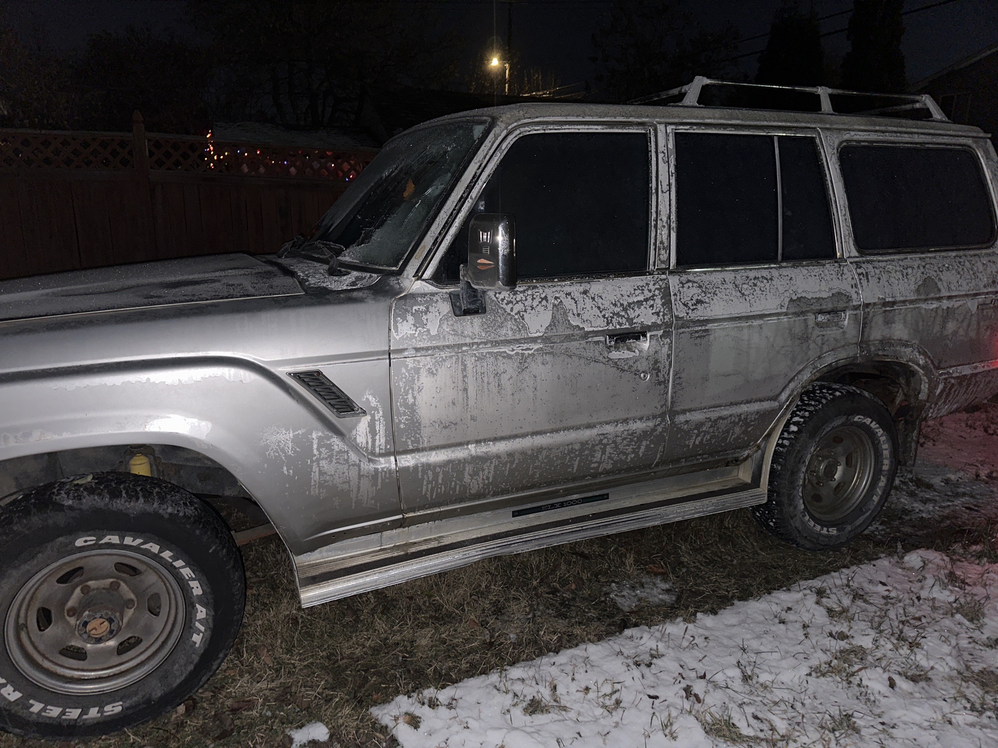 Chilling in Style: The Icy-Cold 1988 Toyota FJ62