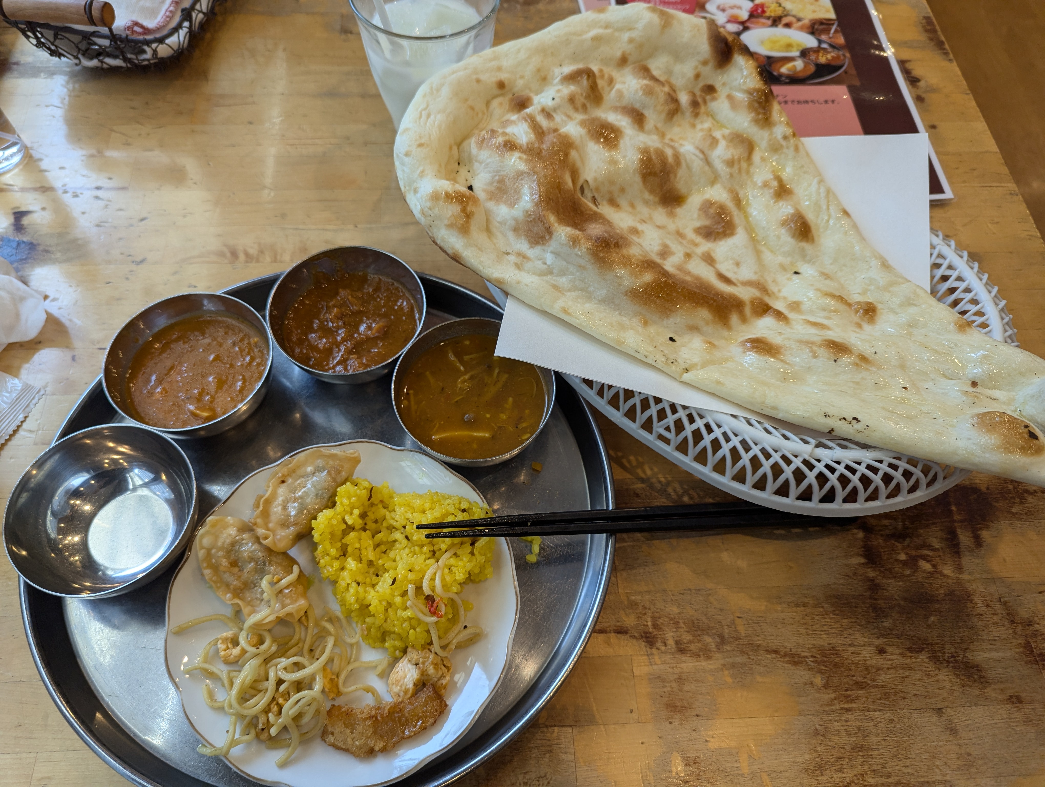 Indulging in all-you-can-eat naan for 1300 yen - is it worth the splurge?