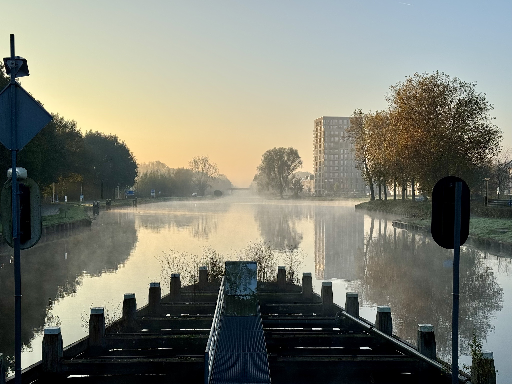 Exploring Wilhelminakanaal Oisterwijksebaan