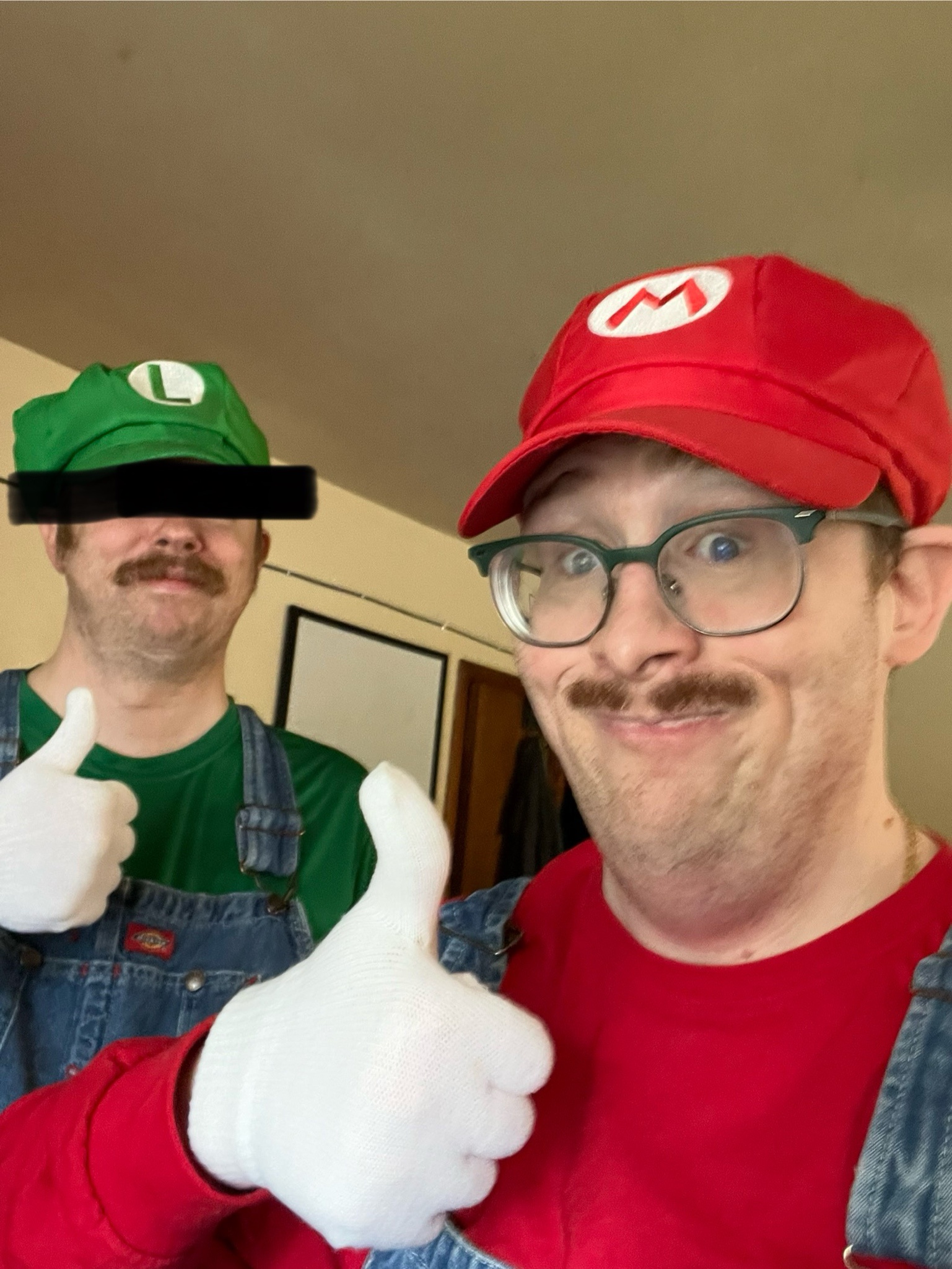 Epic Mario & Luigi Cosplay: A Nostalgic Tribute