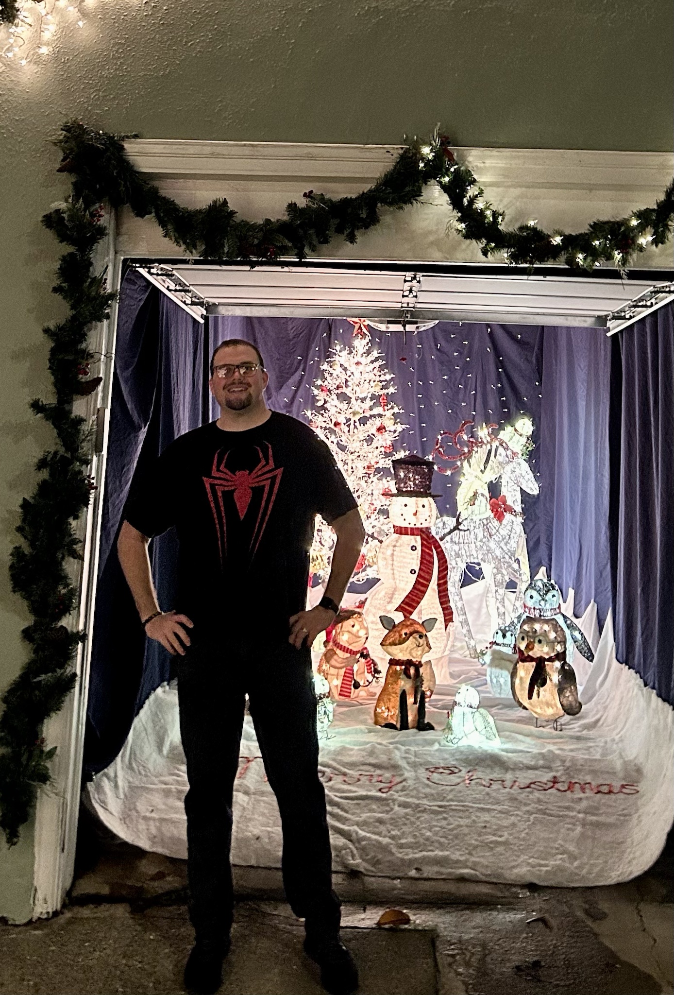 Get ready for the ultimate Xmas selfie!