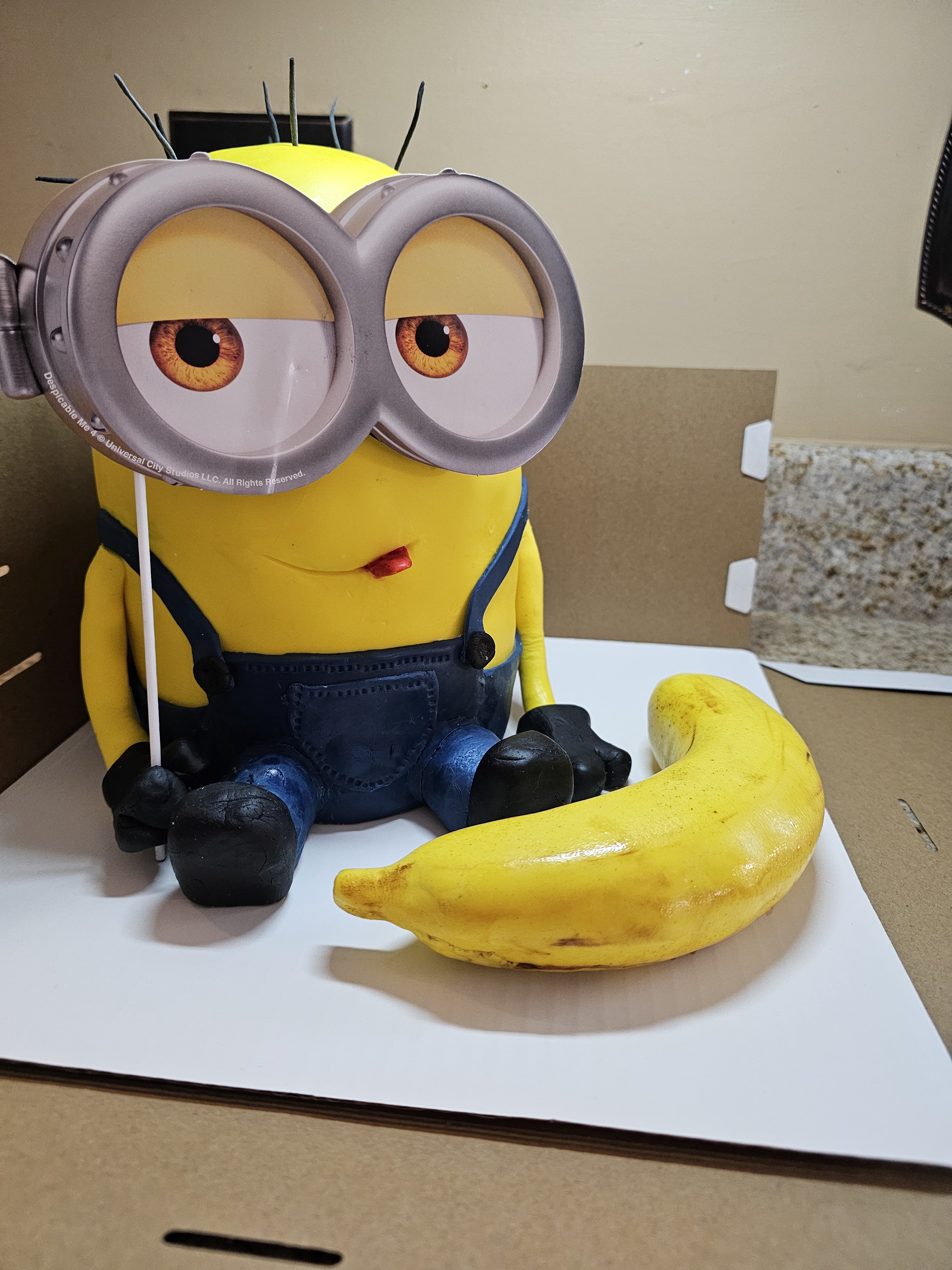 Banana Cake Pop: The Perfect Size Reference
