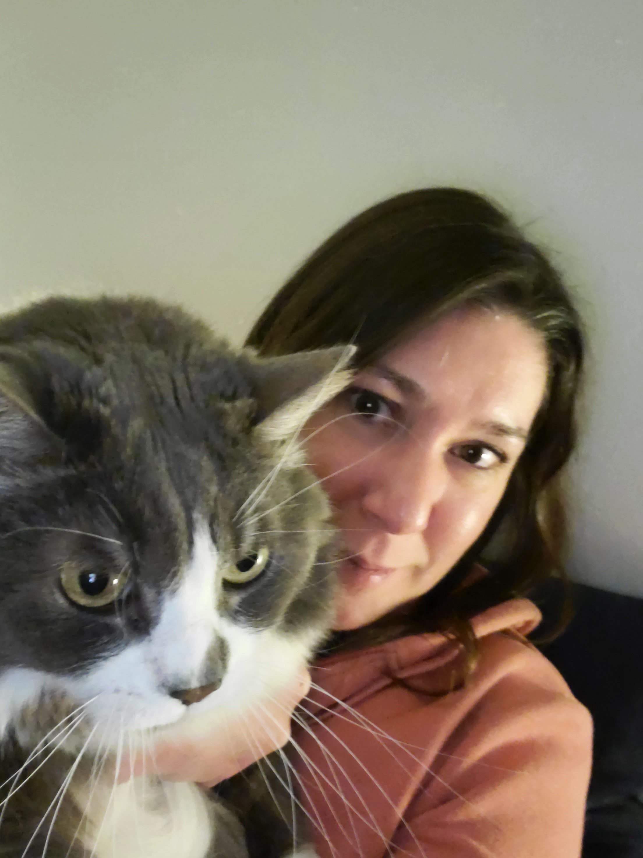 Wishing you a Merry Christmas from the grumpy Philémon and me!