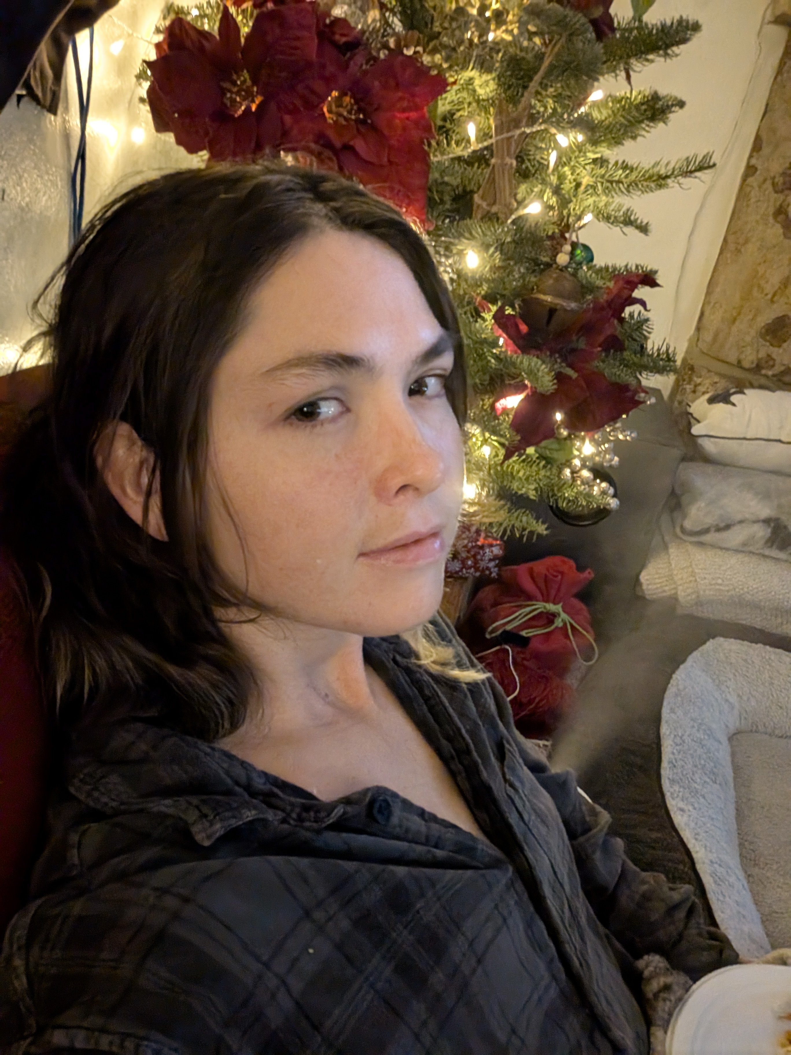 Wishing You Happy Holidays with a Smile ^^