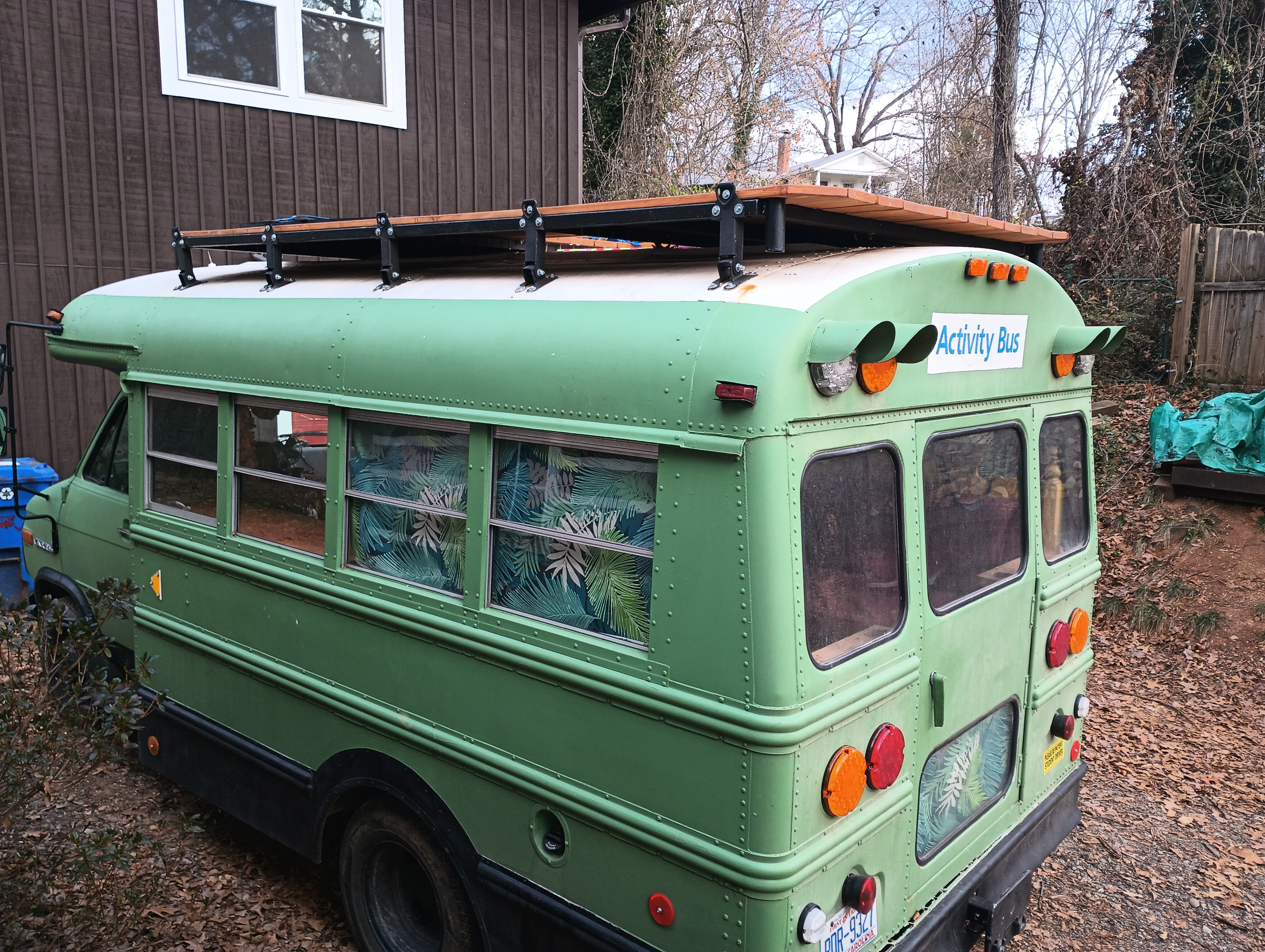 Introducing Skoolie.com’s 6-inch swivel feet - perfect for your 6.5x10' deck!