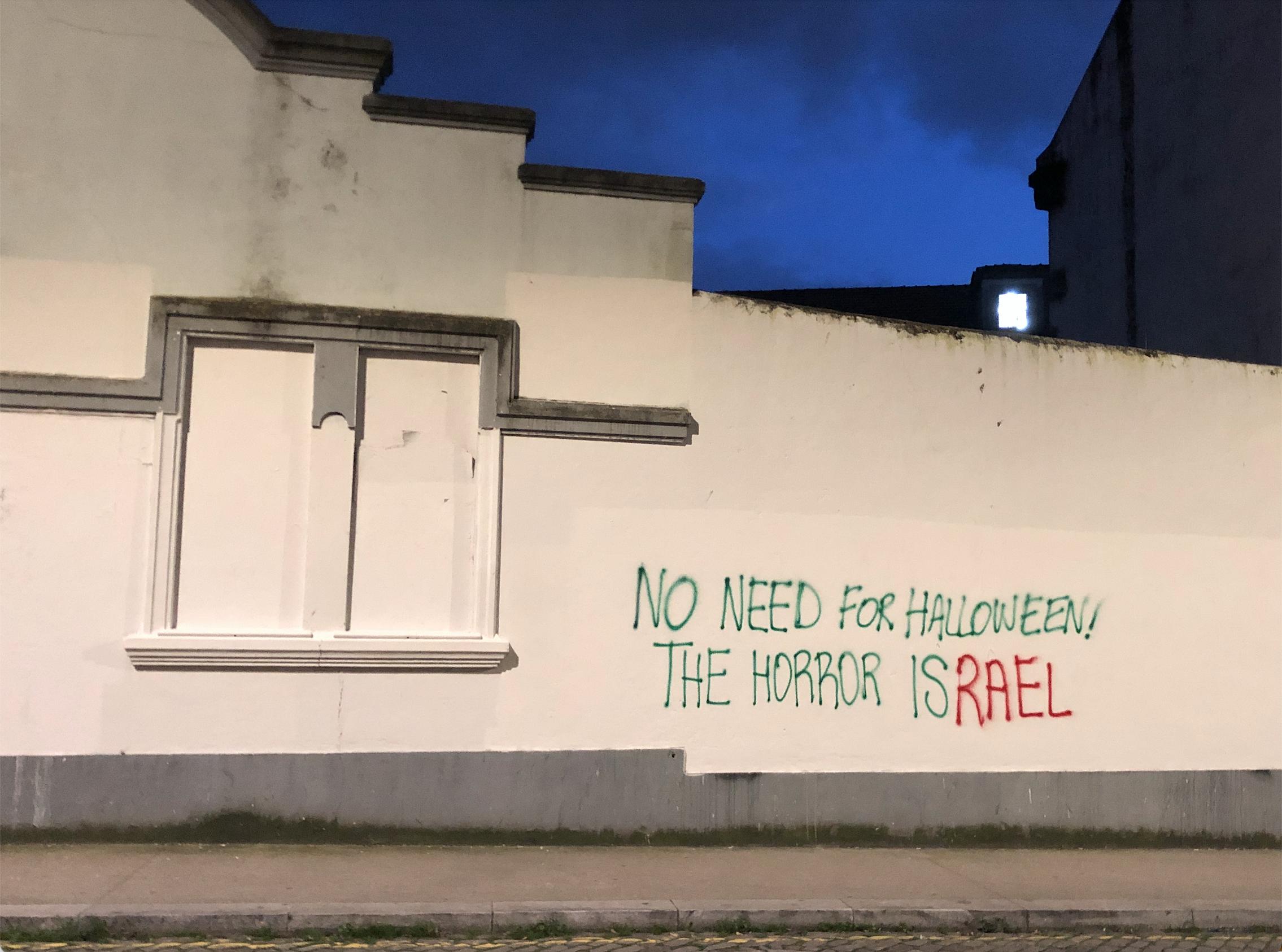 Terror-Inspired Graffiti for the Spooky Season